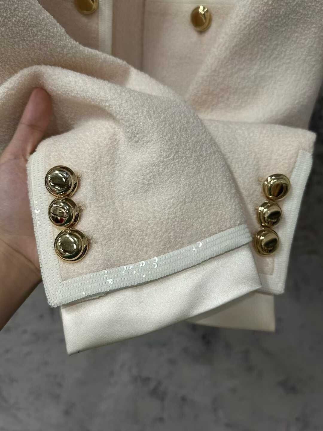 Miu Miu miumiu short cream classic jacket Size M / US 6-8 / IT 42-44 - 5 Thumbnail