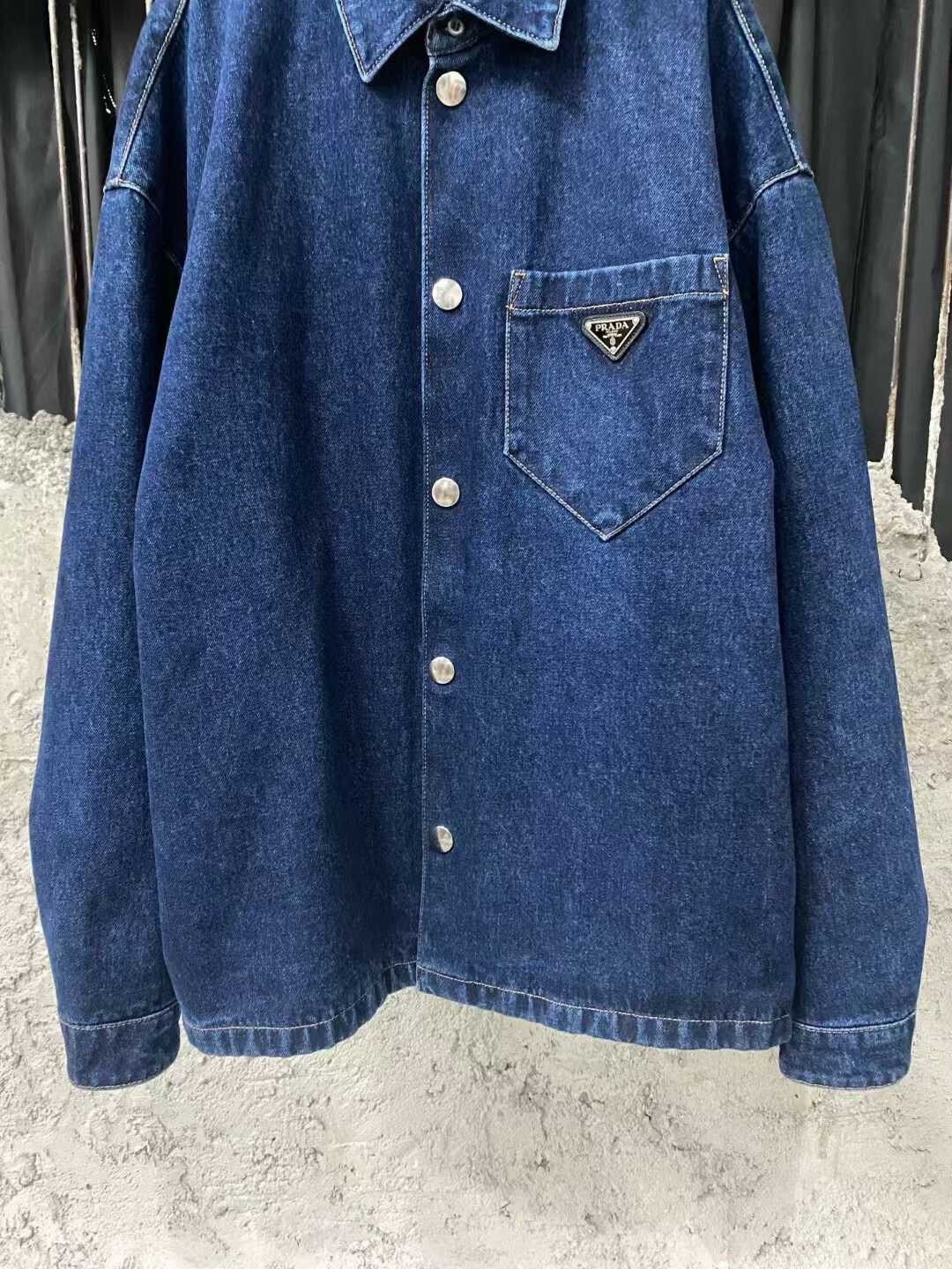 Prada new prada denim jacket outerwear Size US L / EU 52-54 / 3 - 3 Thumbnail