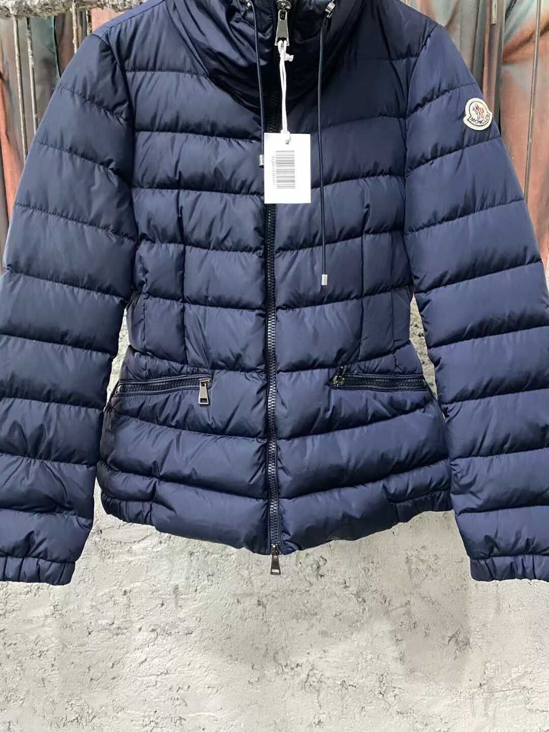 Moncler navy blue down jacket by Moncler Size US XS / EU 42 / 0 - 4 Thumbnail