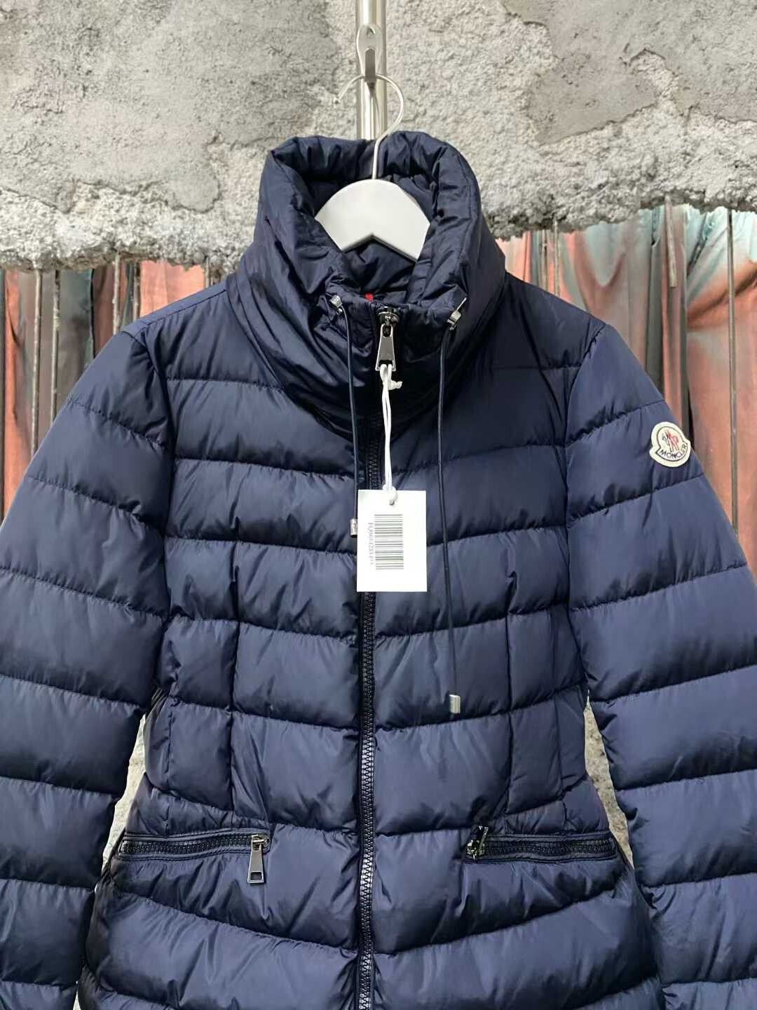 Moncler navy blue down jacket by Moncler Size US XS / EU 42 / 0 - 3 Thumbnail