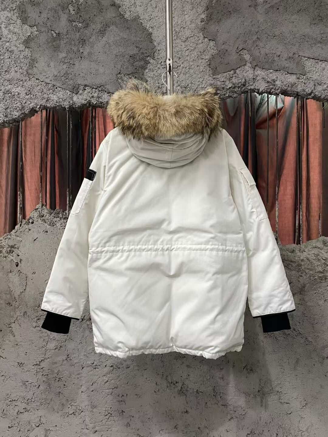 Canada Goose white canada goose expedition down jacket Size US L / EU 52-54 / 3 - 2 Thumbnail