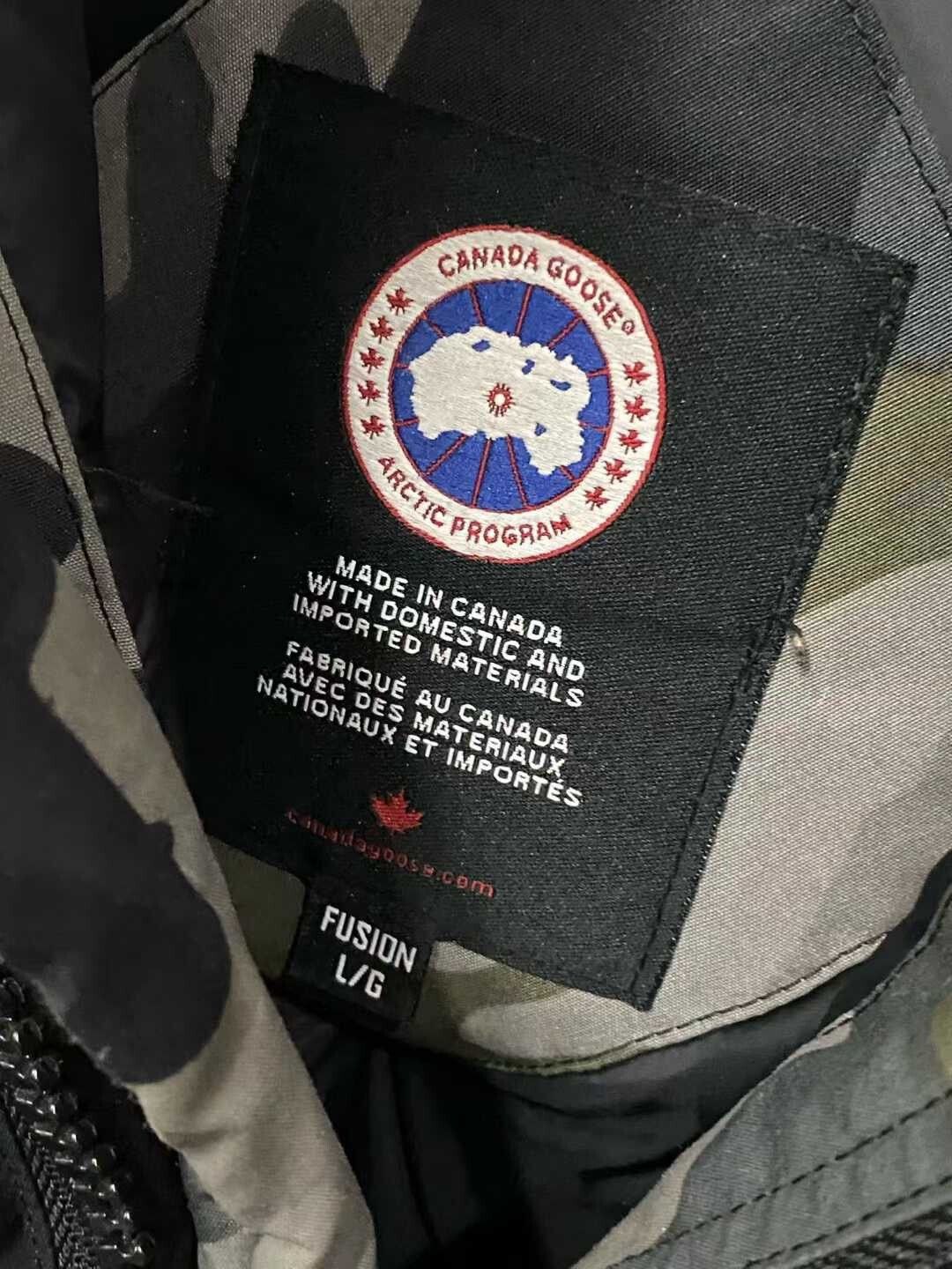 Canada Goose long camouflage down jacket by canada goose Size US L / EU 52-54 / 3 - 5 Thumbnail