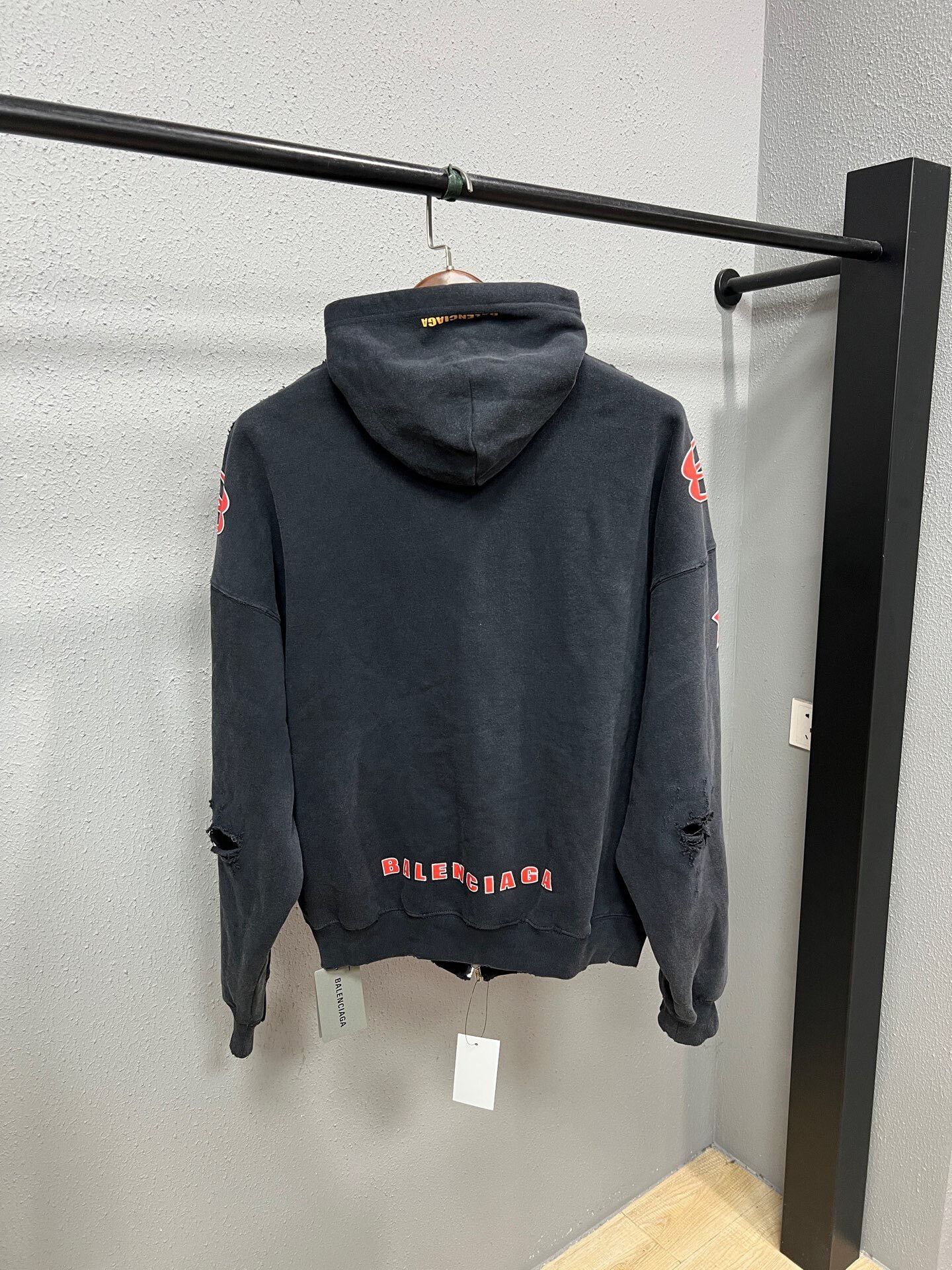 Balenciaga balenciaga racing hoodie in new condition Size US XS / EU 42 / 0 - 2 Thumbnail