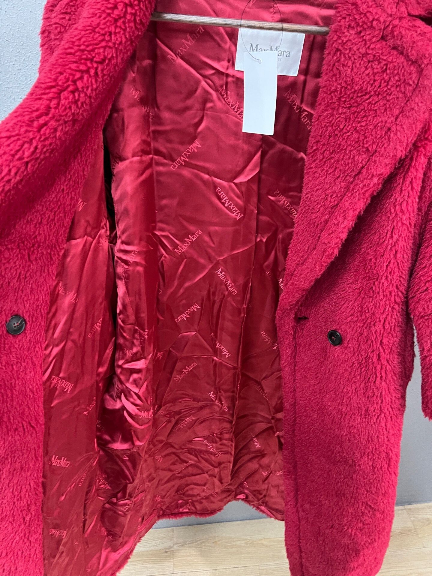 Max Mara maxmara red teddy coat size small Size S / US 4 / IT 40 - 3 Thumbnail