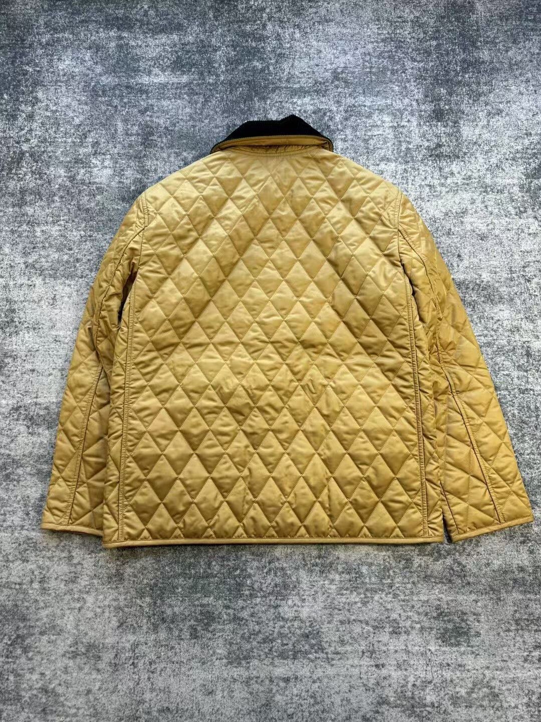 Burberry burberry quilted yellow cotton jacket Size S / US 4 / IT 40 - 2 Thumbnail