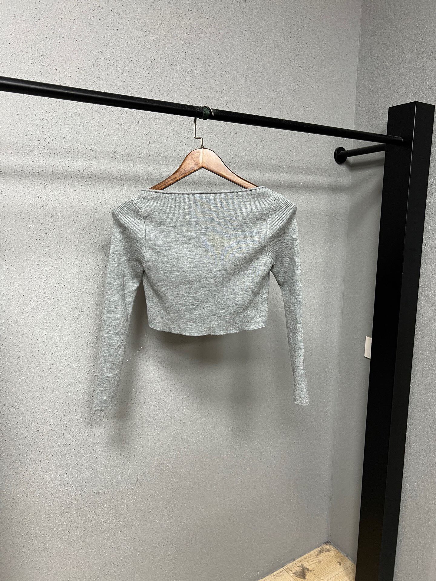 Celine grey knit cardigan from Celine Size M / US 6-8 / IT 42-44 - 2 Thumbnail