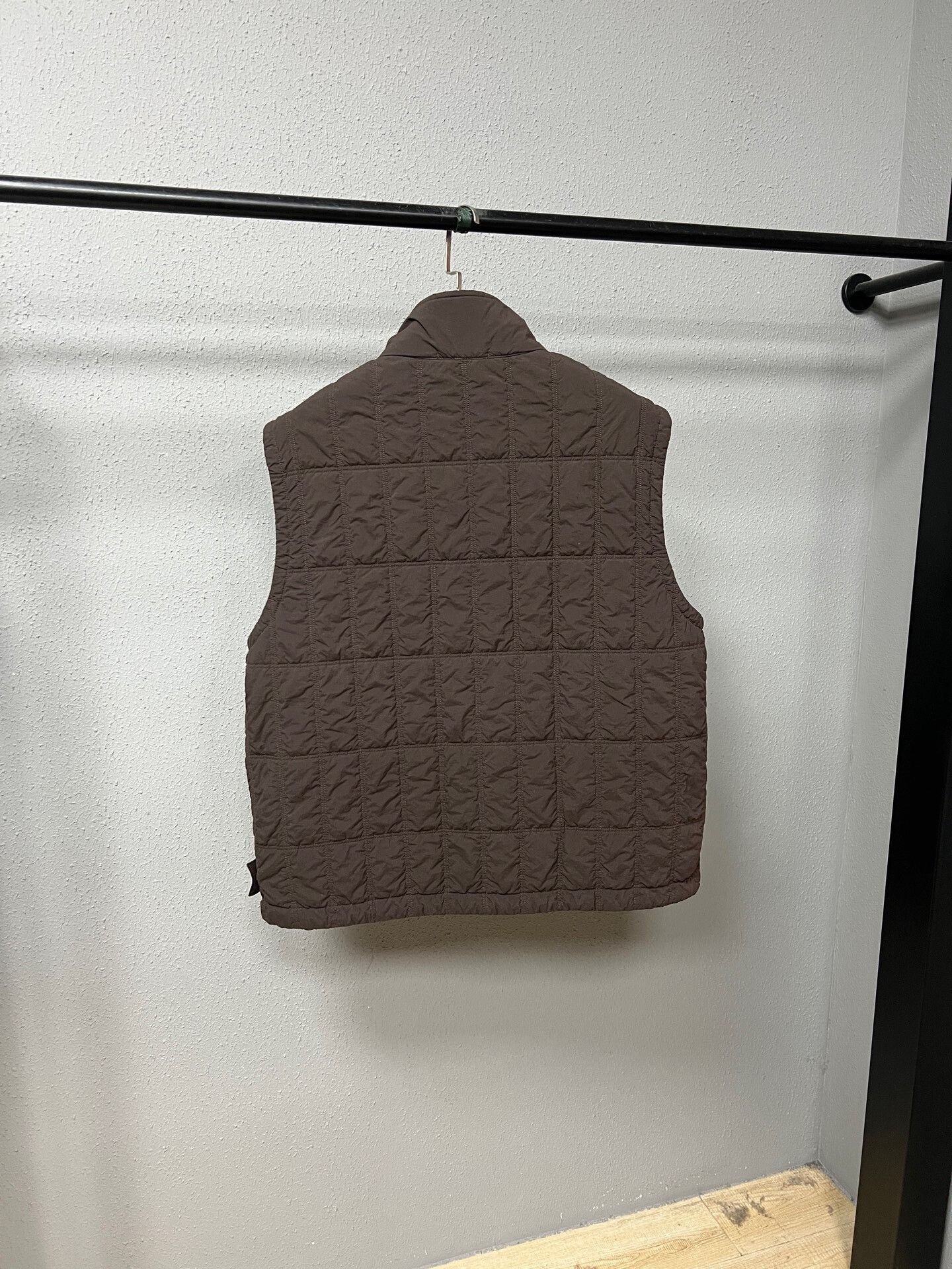 Stone Island stone island chocolate color vest Size US XL / EU 56 / 4 - 2 Thumbnail