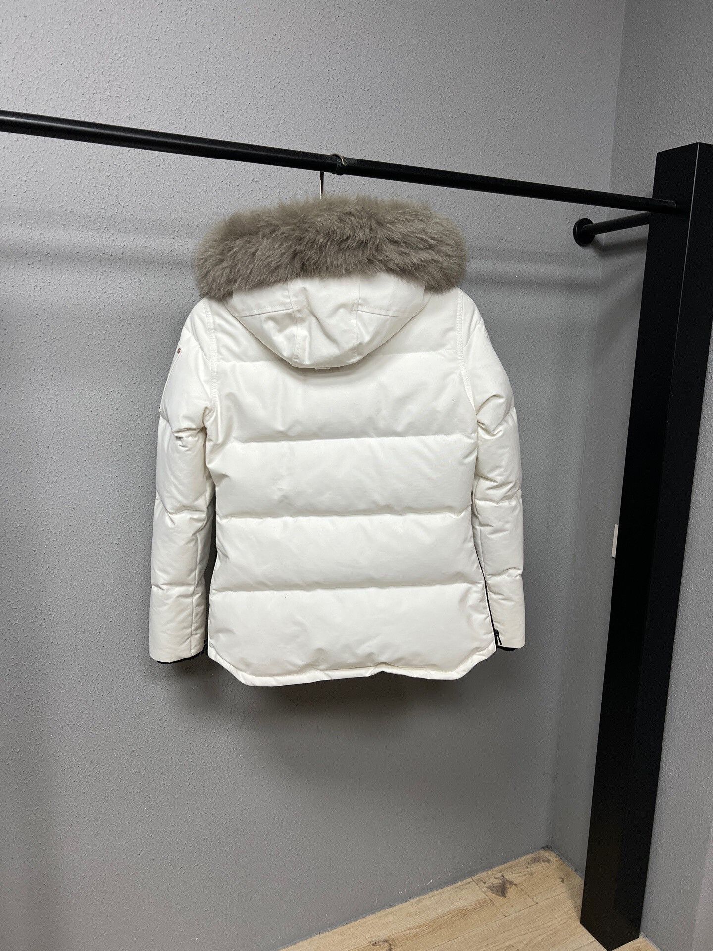 Moose Knuckles white moose knuckles puffer jacket with hood Size S / US 4 / IT 40 - 2 Thumbnail
