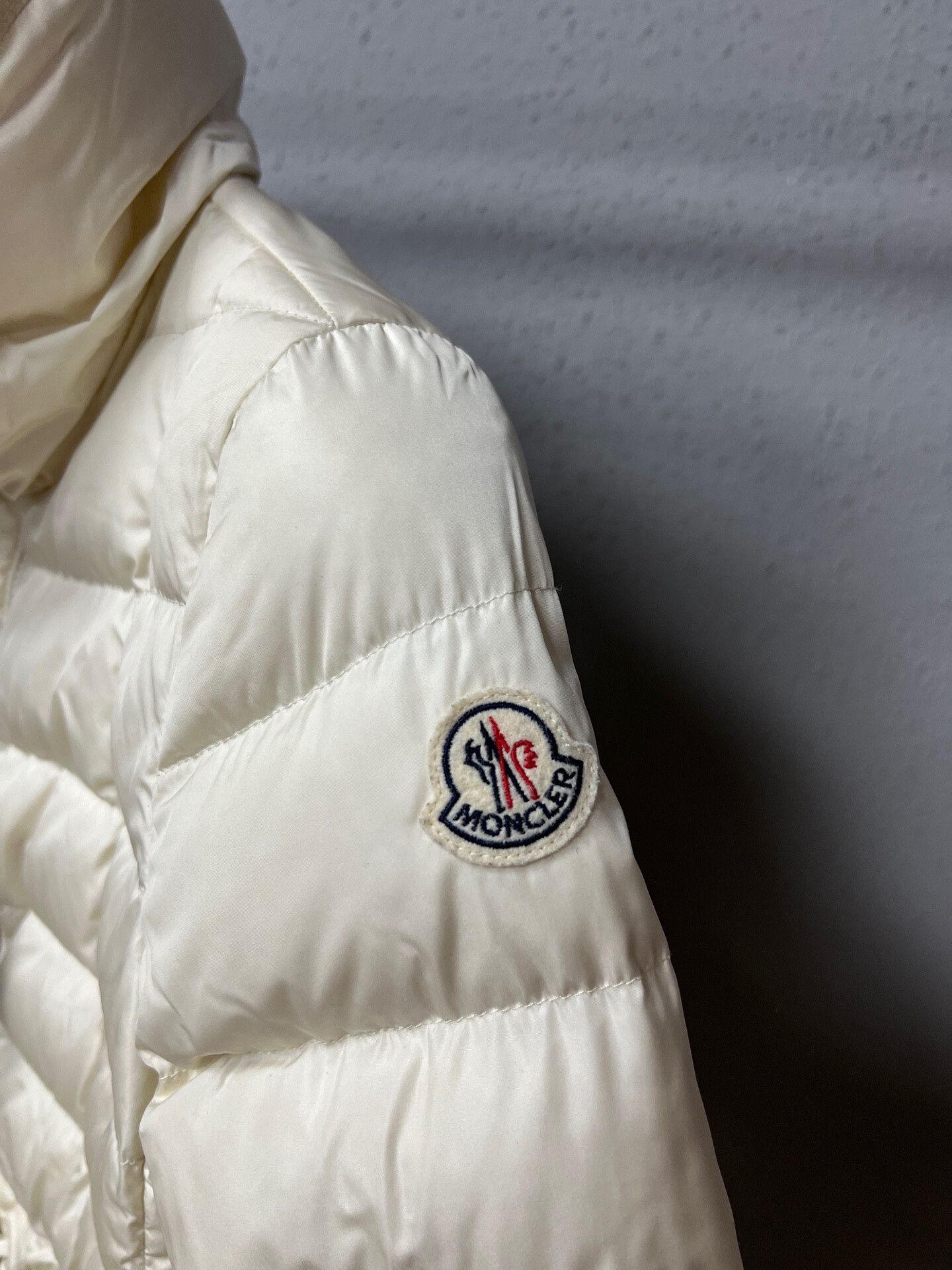 Moncler cream belted down jacket by moncler Size S / US 4 / IT 40 - 3 Thumbnail