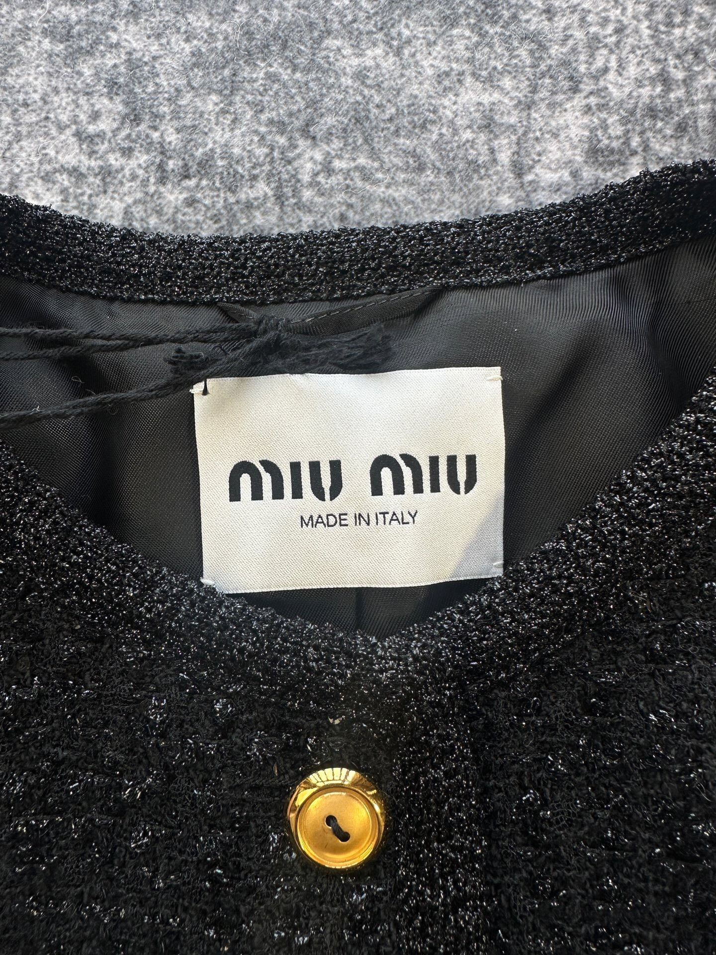 Miu Miu miu miu black tweed sequin jacket Size M / US 6-8 / IT 42-44 - 3 Thumbnail
