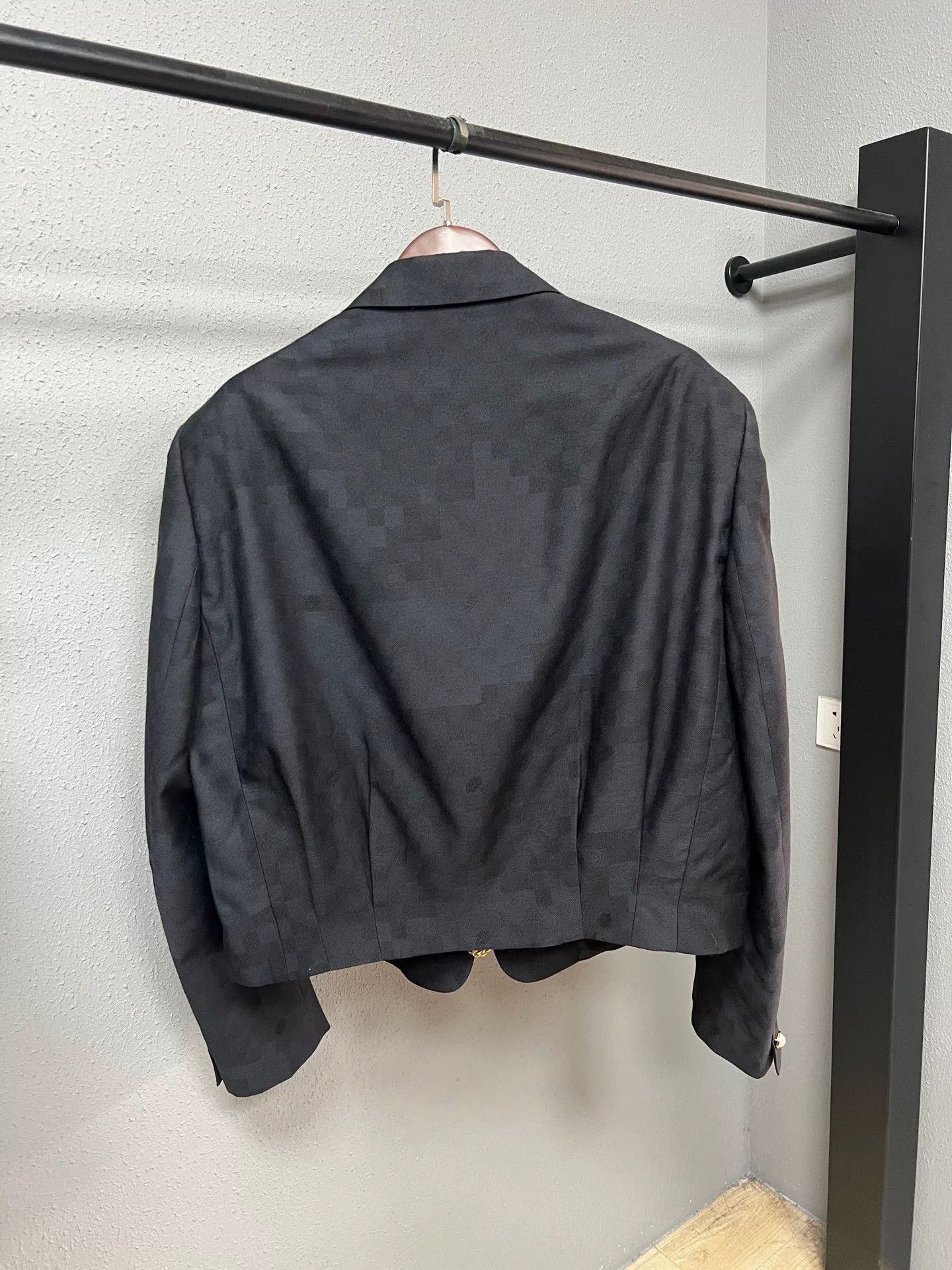 Louis Vuitton black patterned blazer by lv Size US XXL / EU 58 / 5 - 2 Thumbnail