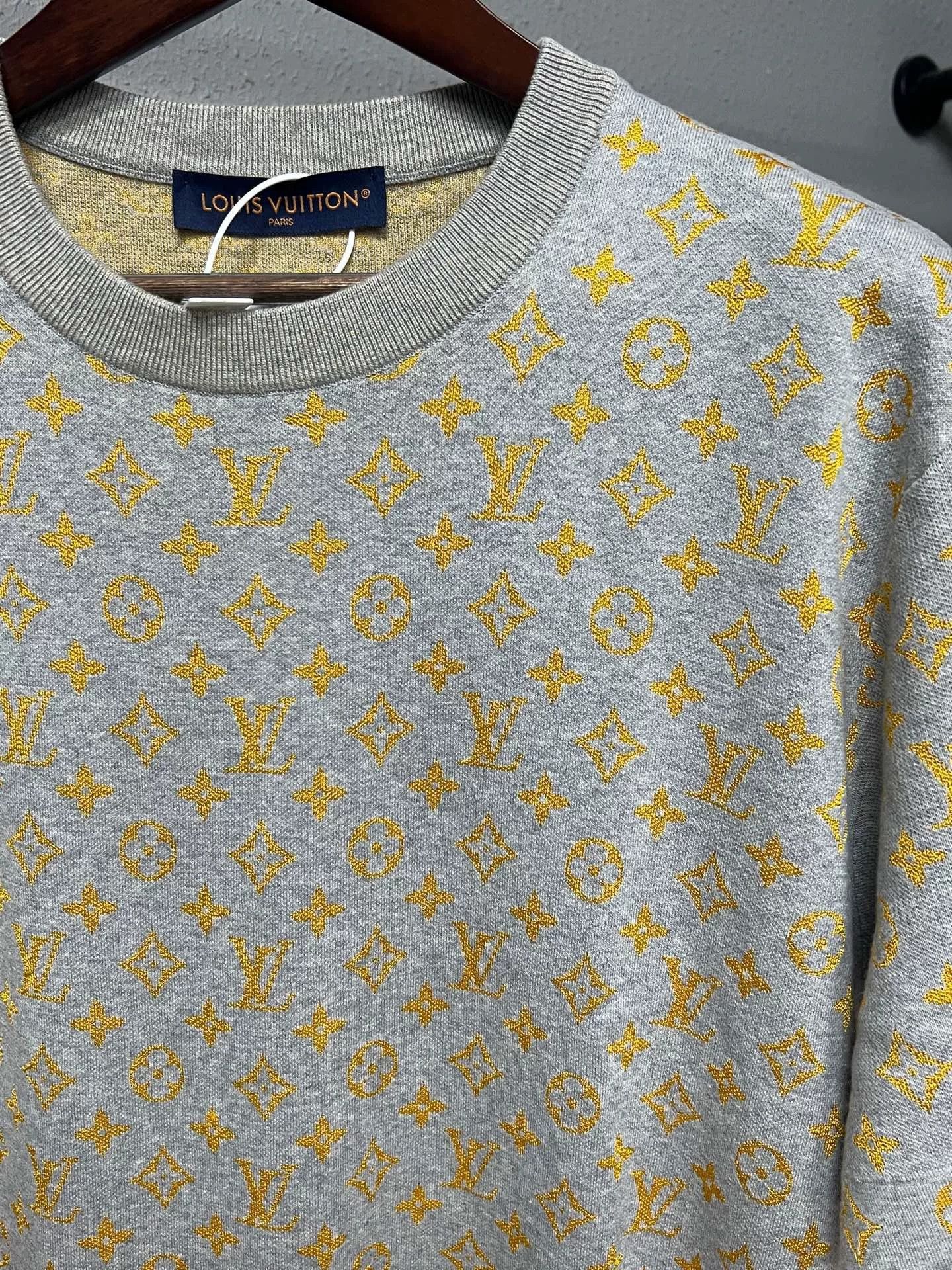 Louis Vuitton louis vuitton knit short sleeve shirt Size US XL / EU 56 / 4 - 3 Thumbnail