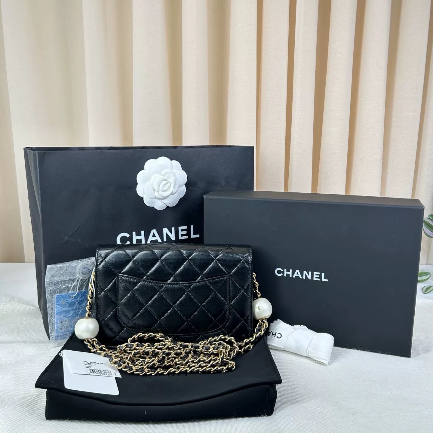 Chanel Pre-loved Bag Very good condition Size ONE SIZE - 2 Thumbnail