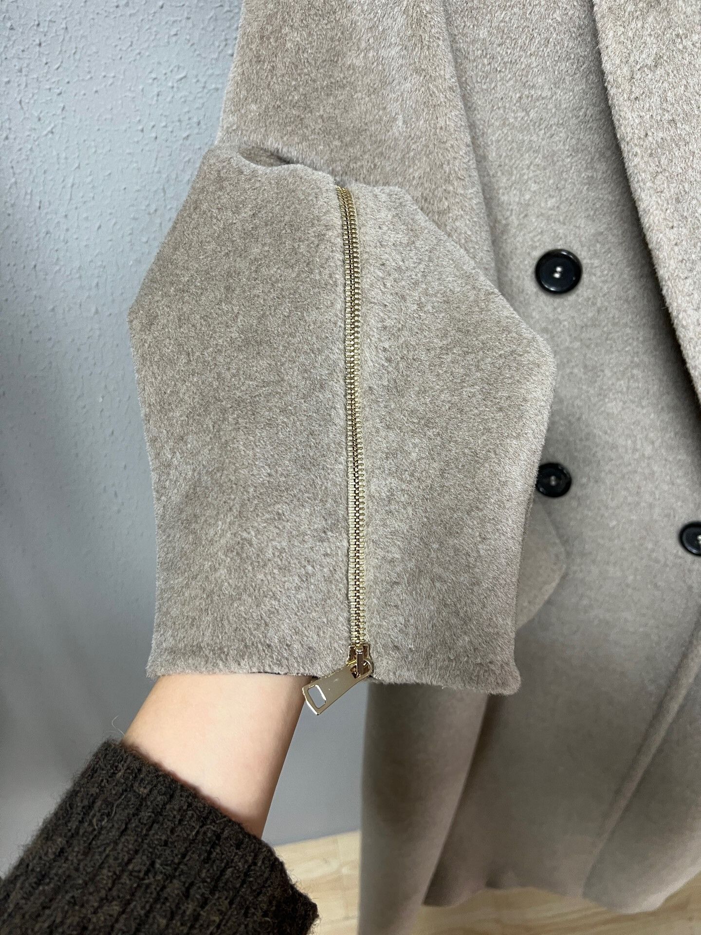 Max Mara elegant maxmara coat in beige color Size XS / US 0-2 / IT 36-38 - 4 Thumbnail