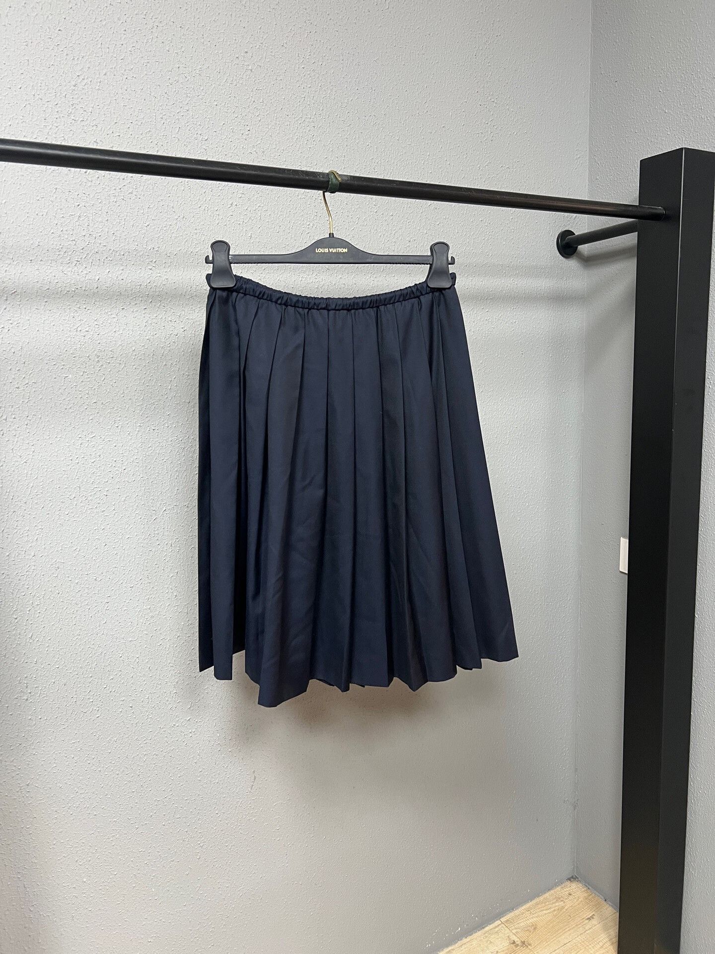 Miu Miu Miu Miu Logo Drawstring Pleated Skirt Size 36" / US 14 / IT 50 - 2 Thumbnail