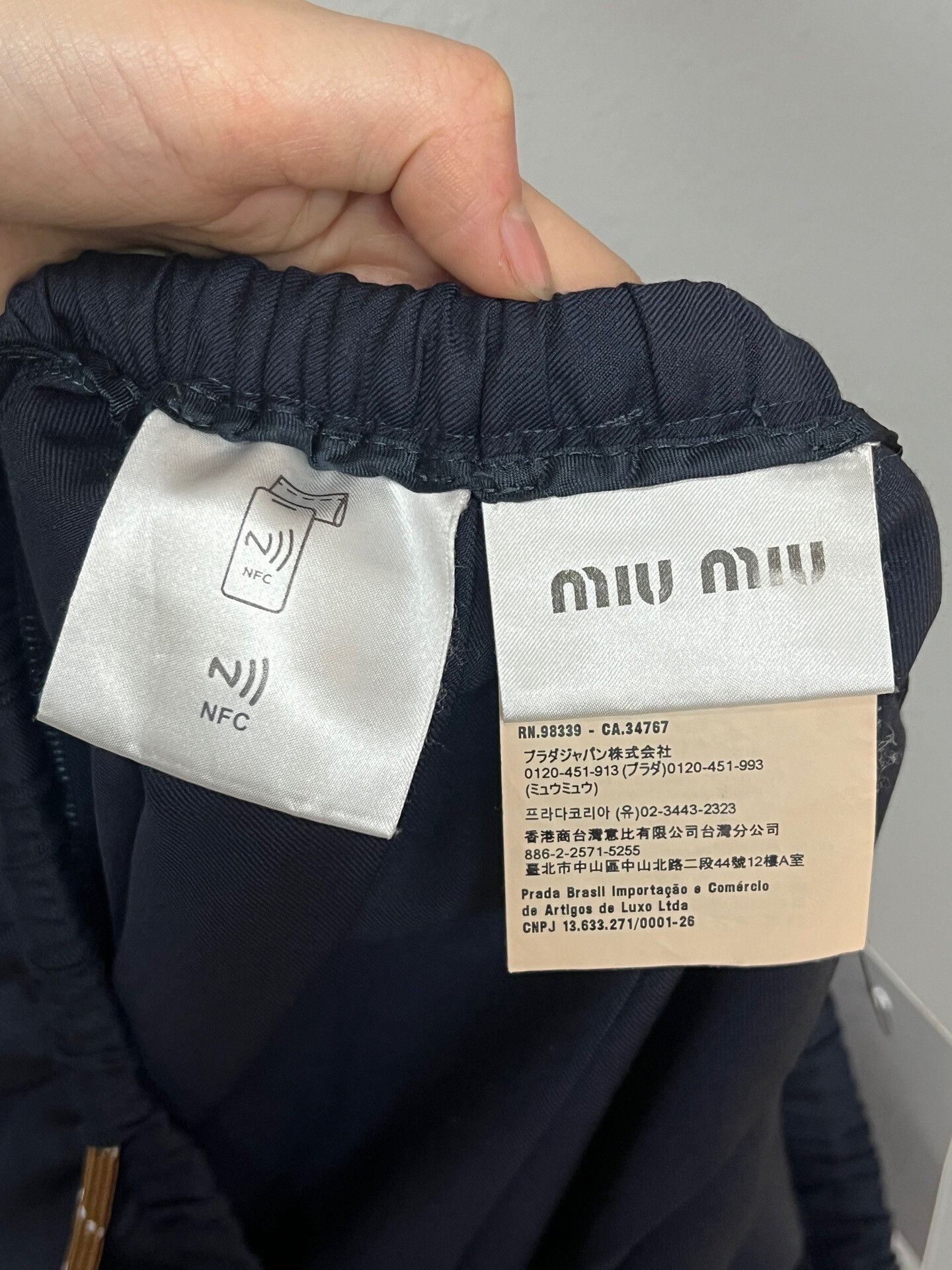 Miu Miu Miu Miu Logo Drawstring Pleated Skirt Size 36" / US 14 / IT 50 - 4 Thumbnail