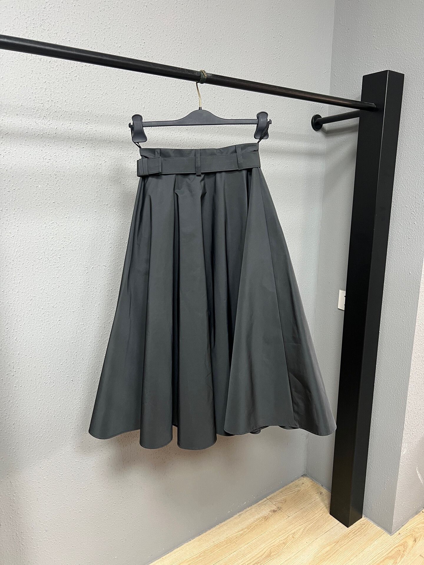 Prada black nylon functional skirt by Prada Size 36" / US 14 / IT 50 - 2 Thumbnail