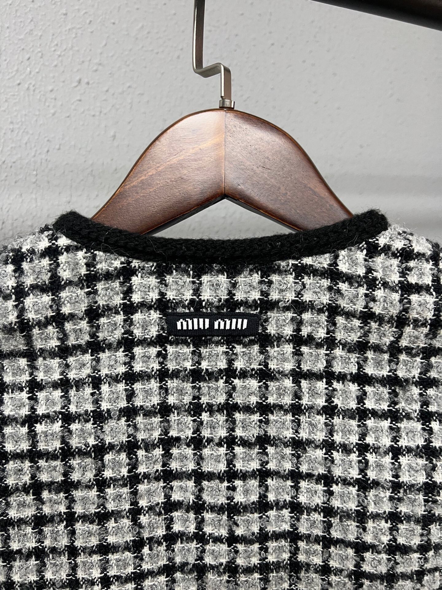 Miu Miu miu miu black and white plaid jacket Size S / US 4 / IT 40 - 4 Thumbnail