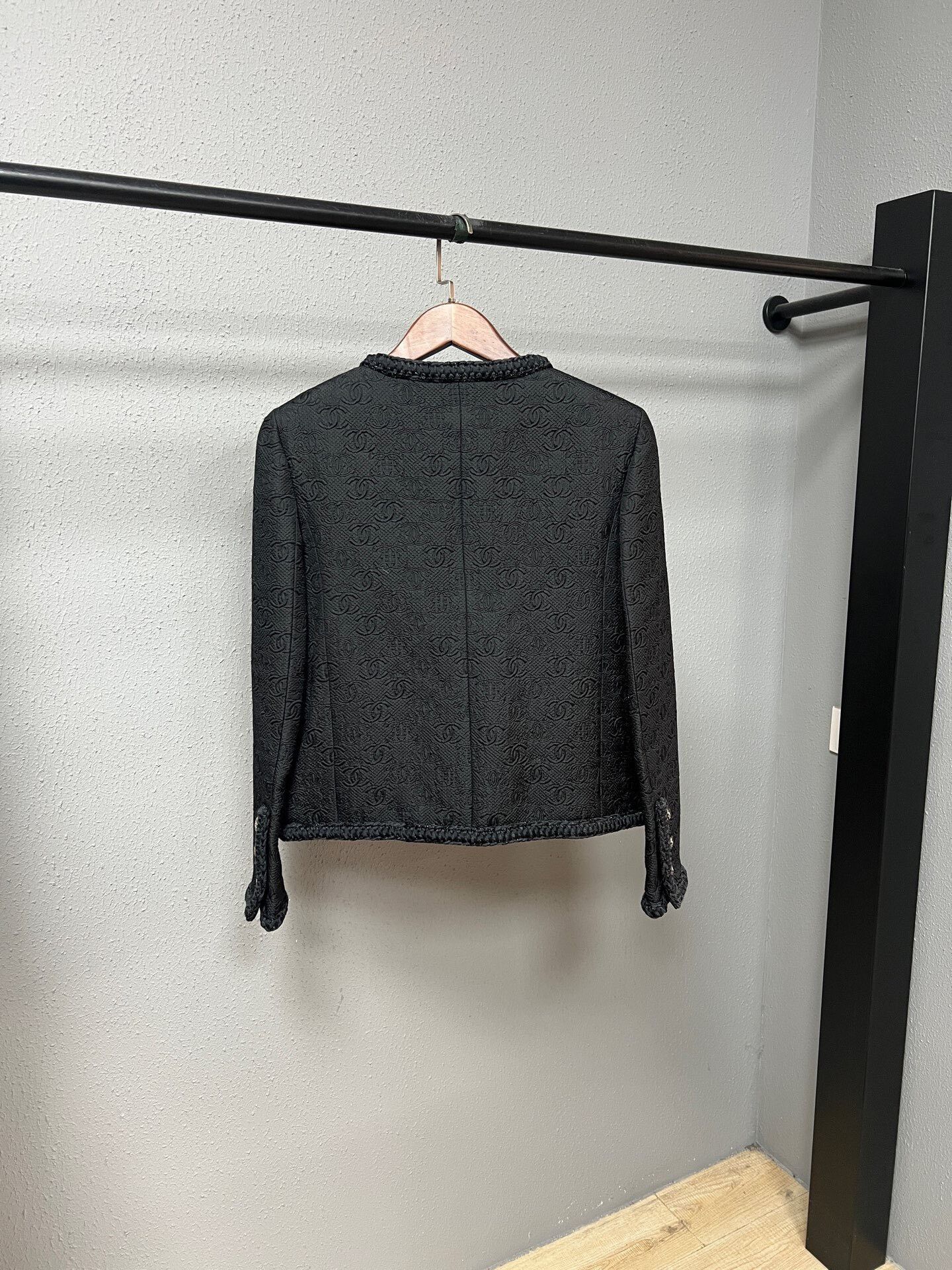 Chanel Chanel Black Double C Embossed Jacket Size L / US 10 / IT 46 - 2 Thumbnail