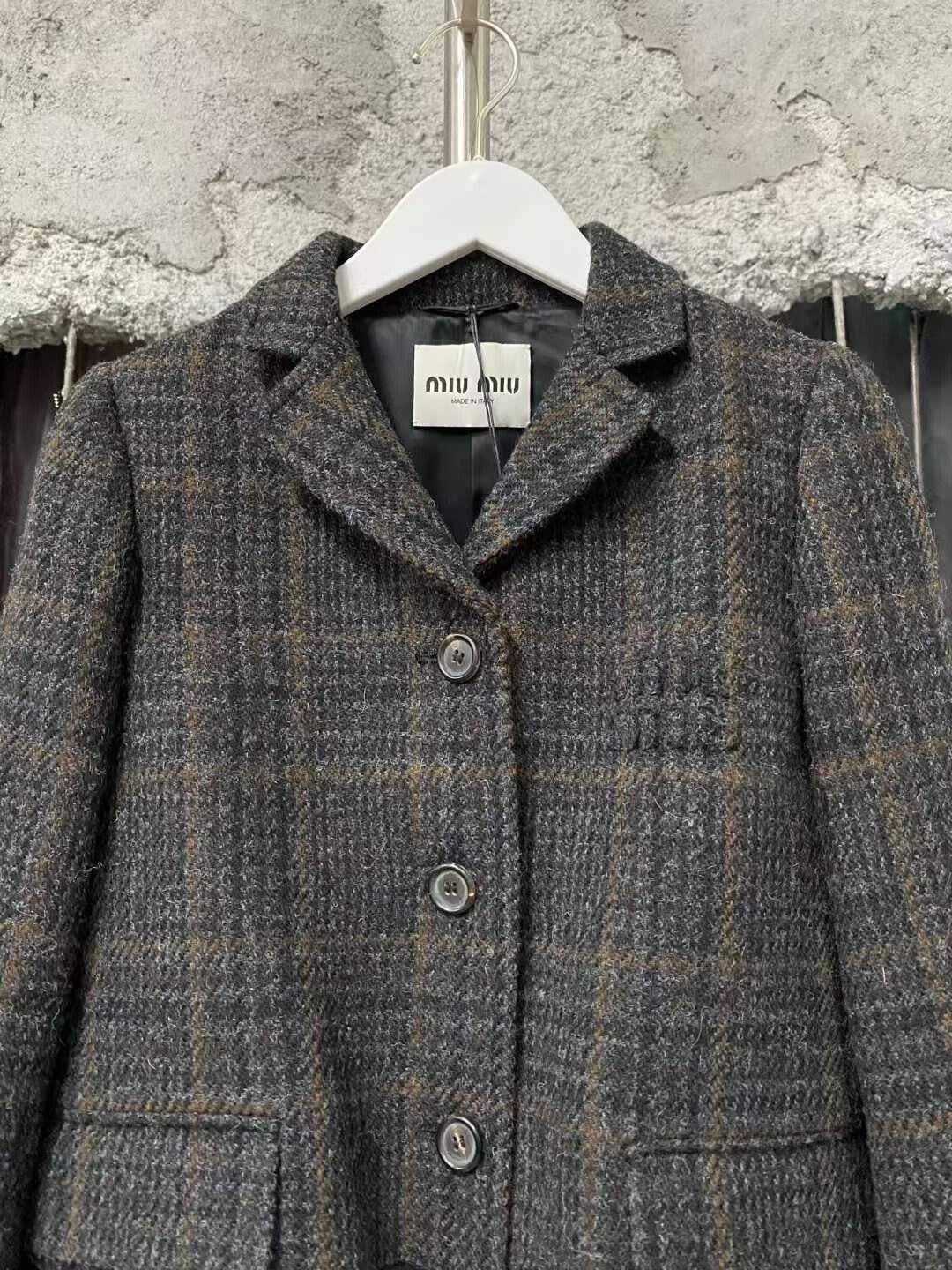 Miu Miu gray plaid Miu Miu blazer jacket Size S / US 4 / IT 40 - 3 Thumbnail