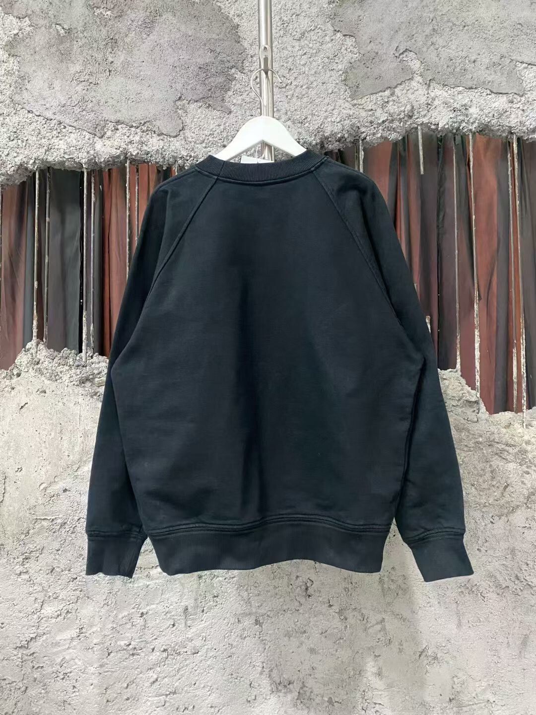 Prada black sweatshirt by Prada in size small Size US S / EU 44-46 / 1 - 2 Thumbnail