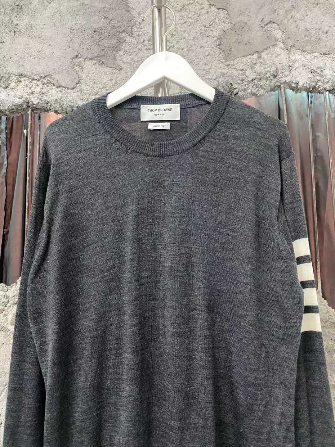 Thom Browne thom browne dark gray knit sweater Size US M / EU 48-50 / 2 - 3 Thumbnail