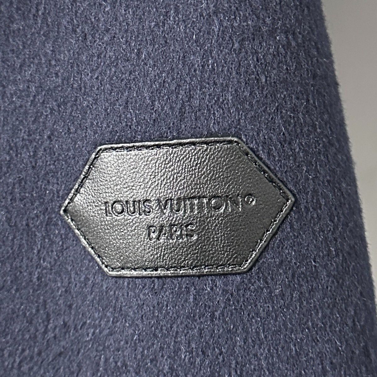 Louis Vuitton louis vuitton navy monogram bathrobe coat Size S / US 4 / IT 40 - 5 Thumbnail