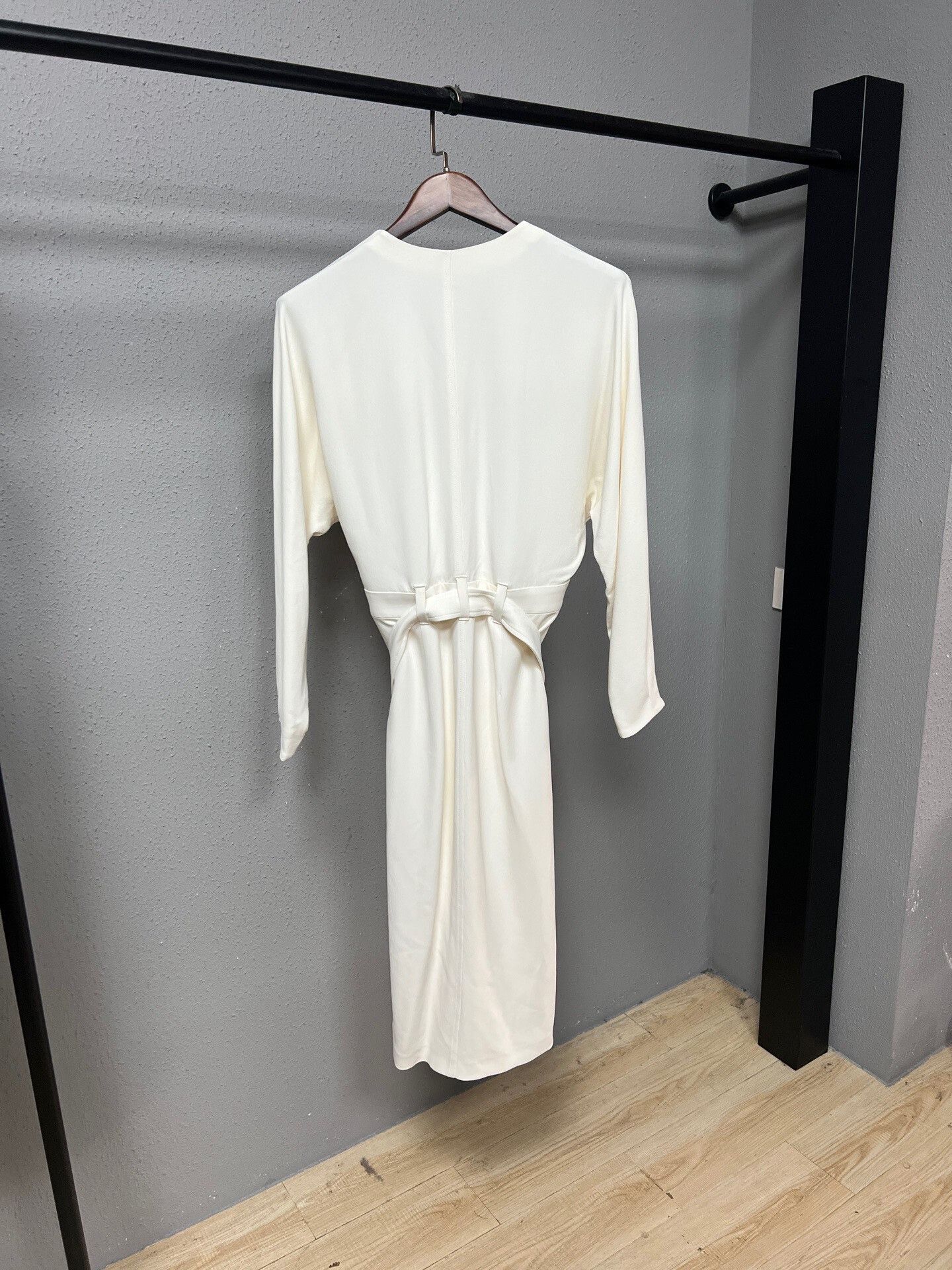 Brunello Cucinelli white embellished belt irregular dress Size S / US 4 / IT 40 - 2 Thumbnail