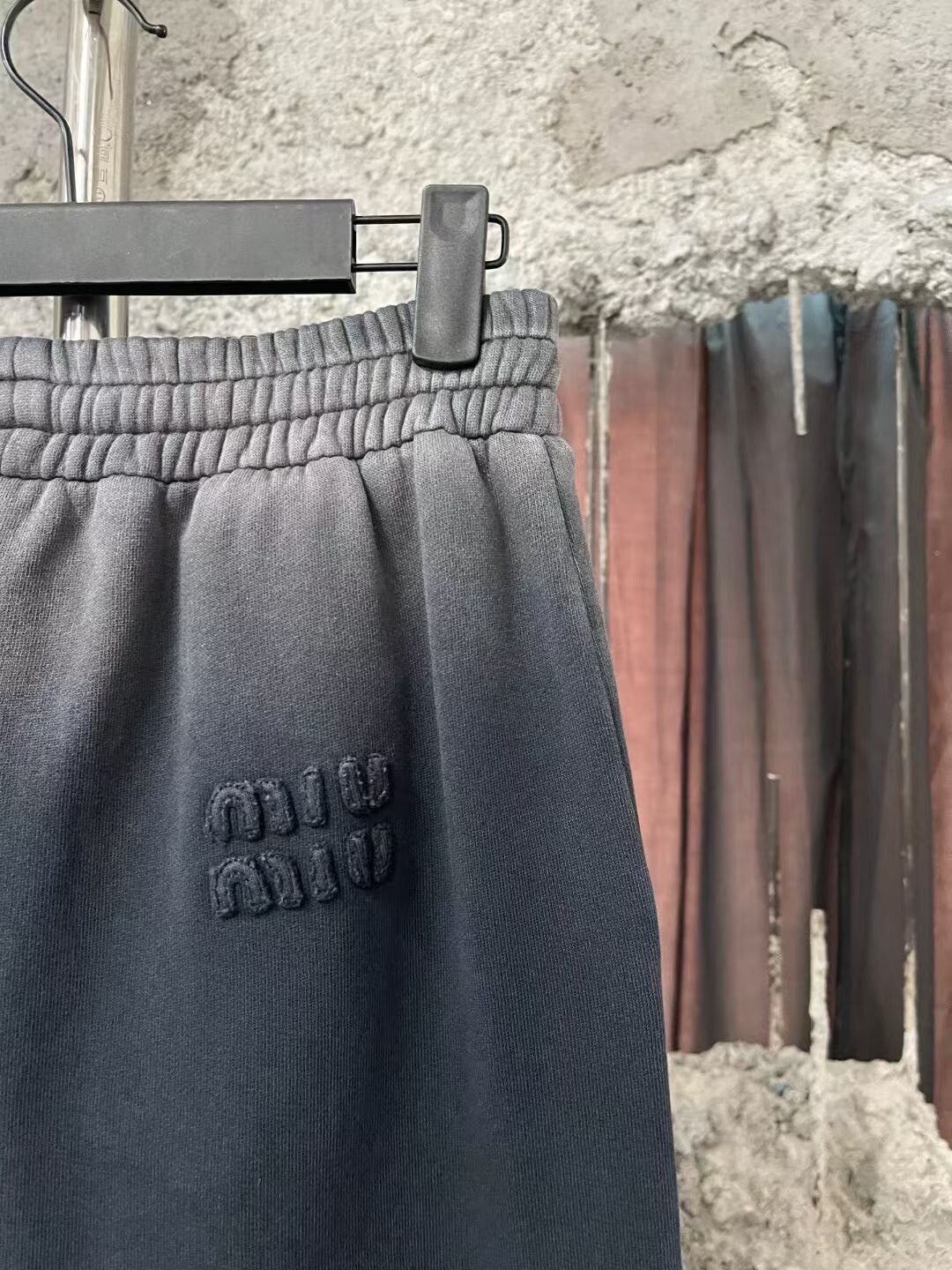 Miu Miu gradient miumiu skirt in xs size Size 22" - 3 Thumbnail