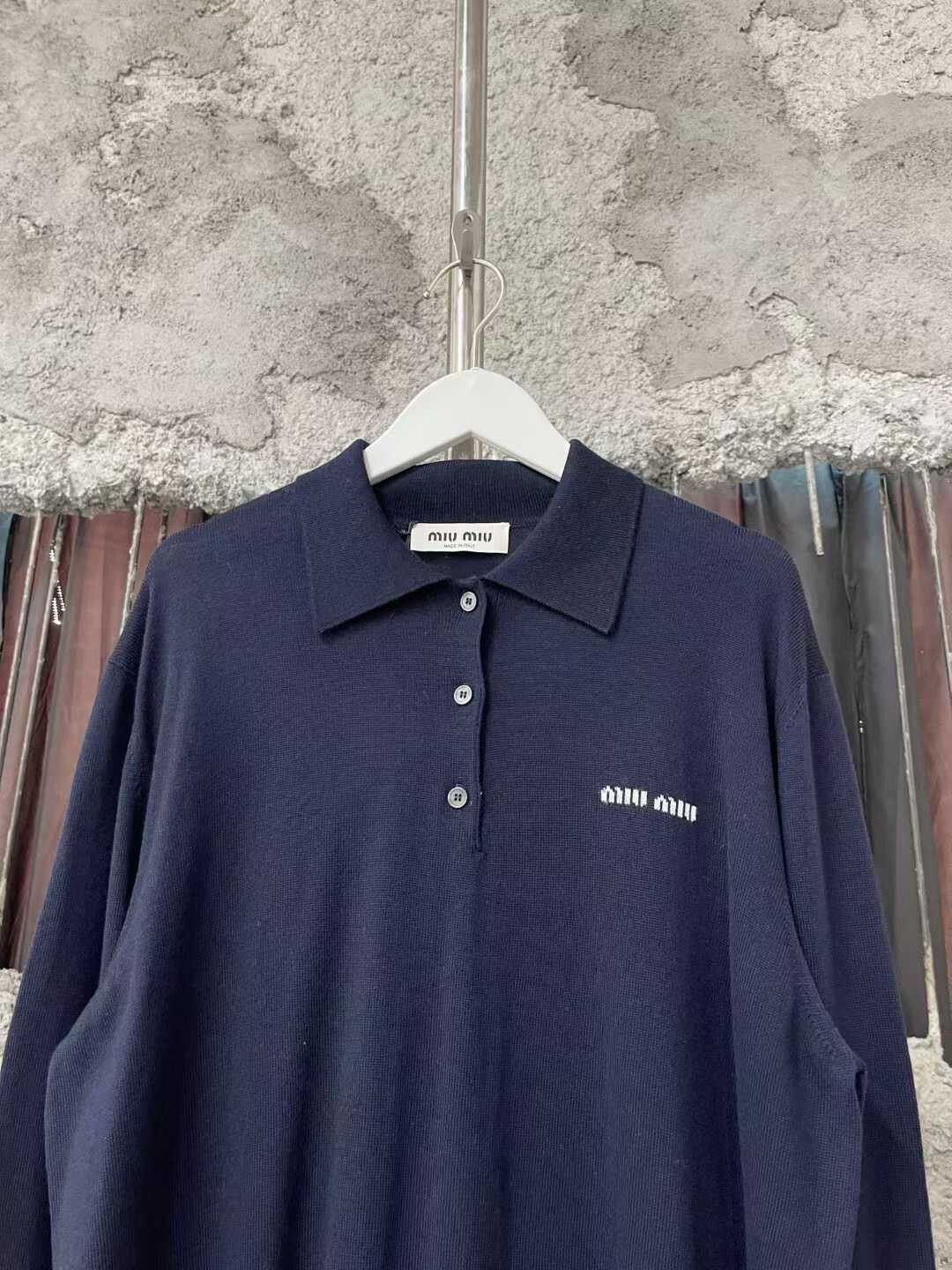 Miu Miu Miumiu Navy Long Sleeve Polo Shirt Size L / US 10 / IT 46 - 3 Thumbnail