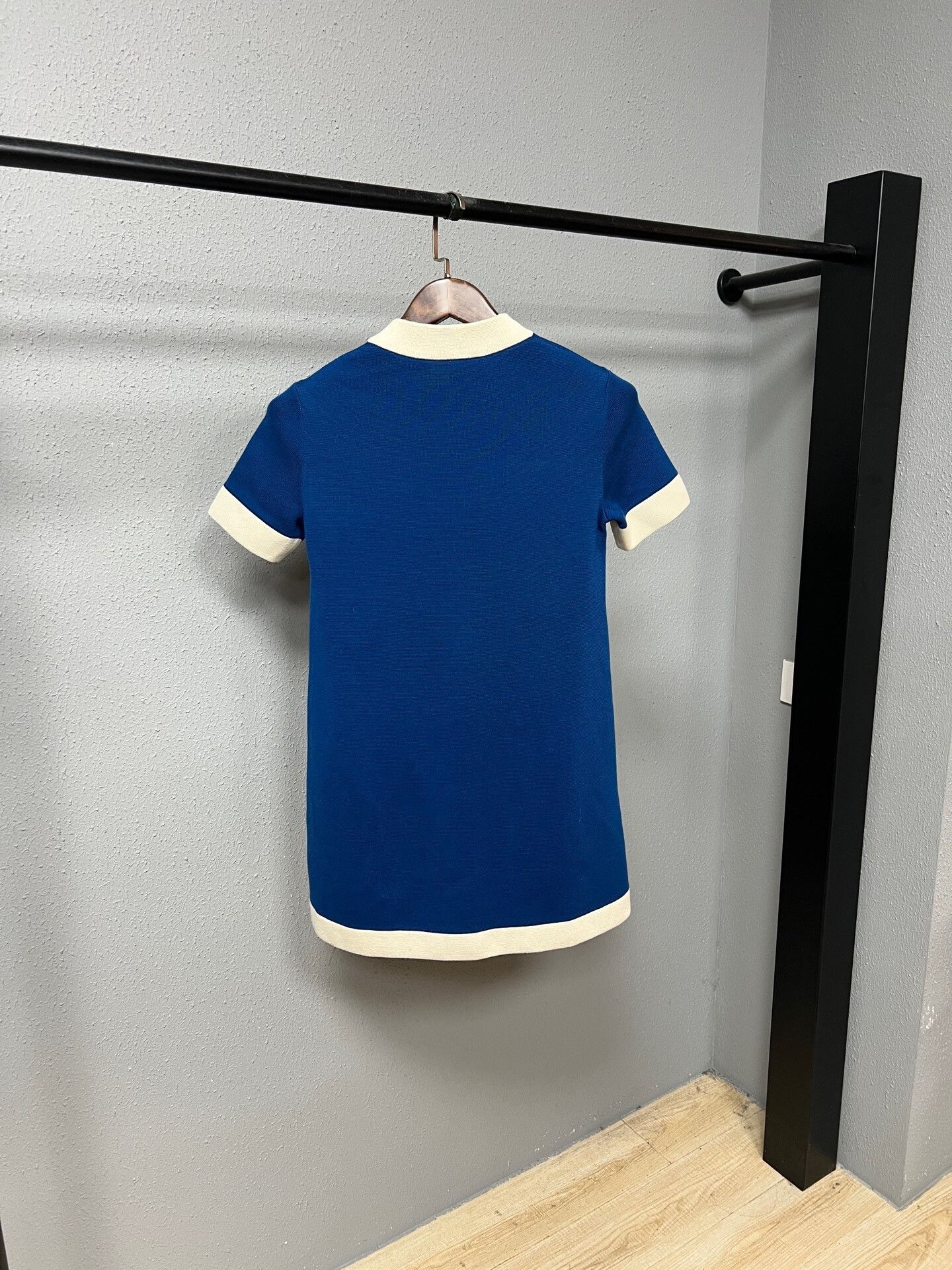 Gucci blue knitted dress by gucci Size L / US 10 / IT 46 - 2 Thumbnail