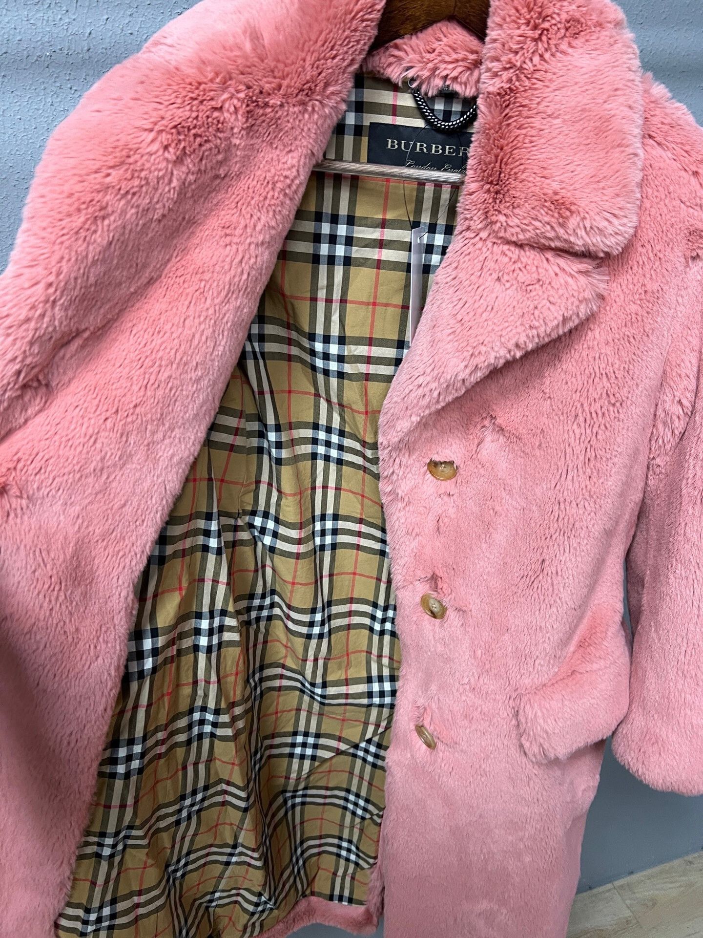 Burberry Burberry Pink Faux Fur Check Coat Size XS / US 0-2 / IT 36-38 - 4 Thumbnail