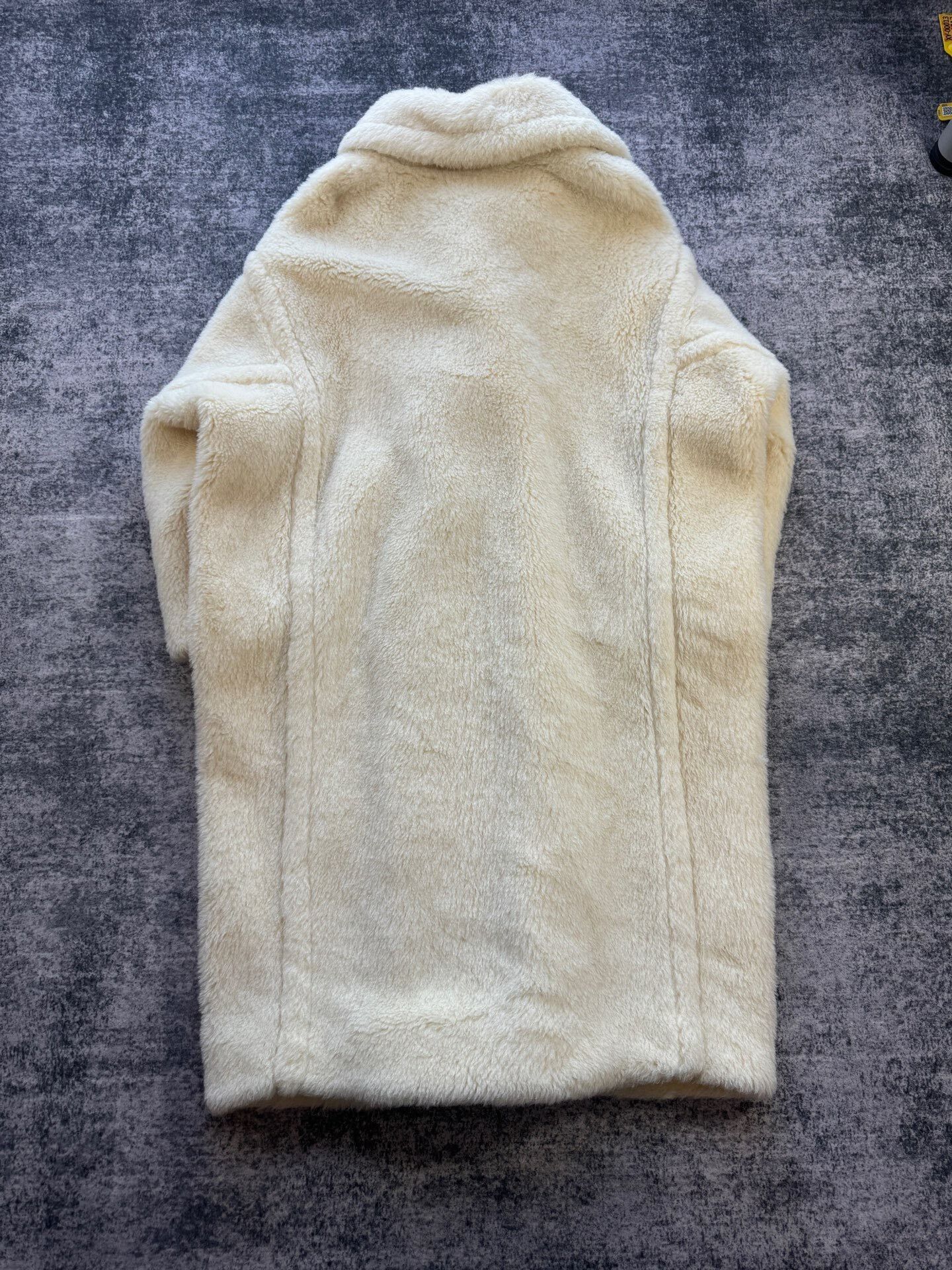 Max Mara MaxMara White Teddy Coat Size S Size S / US 4 / IT 40 - 2 Thumbnail