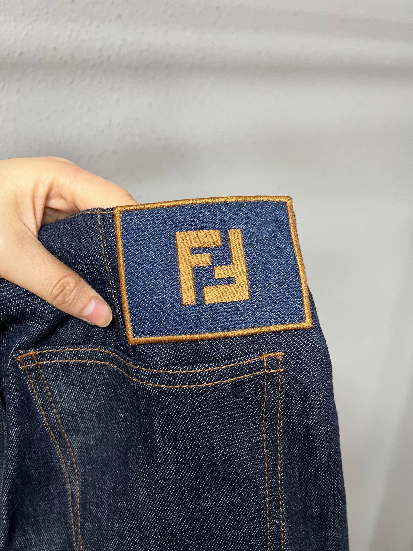 Fendi Fendi Denim Patchwork Shorts Size 38 Size 38" / US 16 / IT 52 - 4 Thumbnail