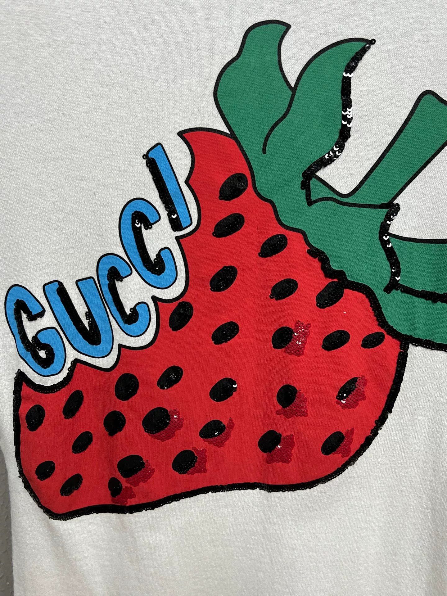 Gucci gucci strawberry short sleeve top size s Size S / US 4 / IT 40 - 3 Thumbnail
