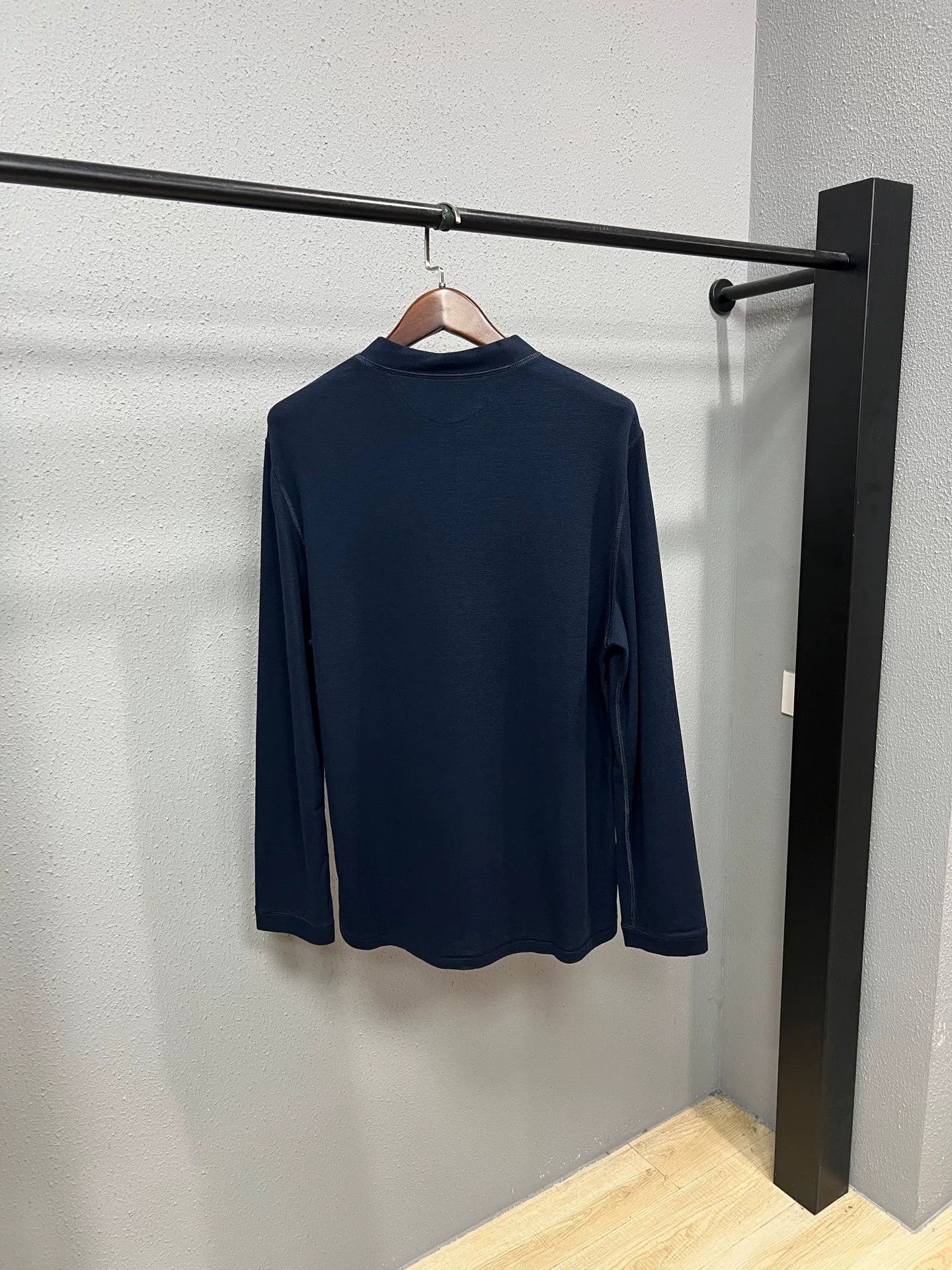 Brunello Cucinelli brunello cucinelli long sleeve waffle shirt Size US XL / EU 56 / 4 - 2 Thumbnail