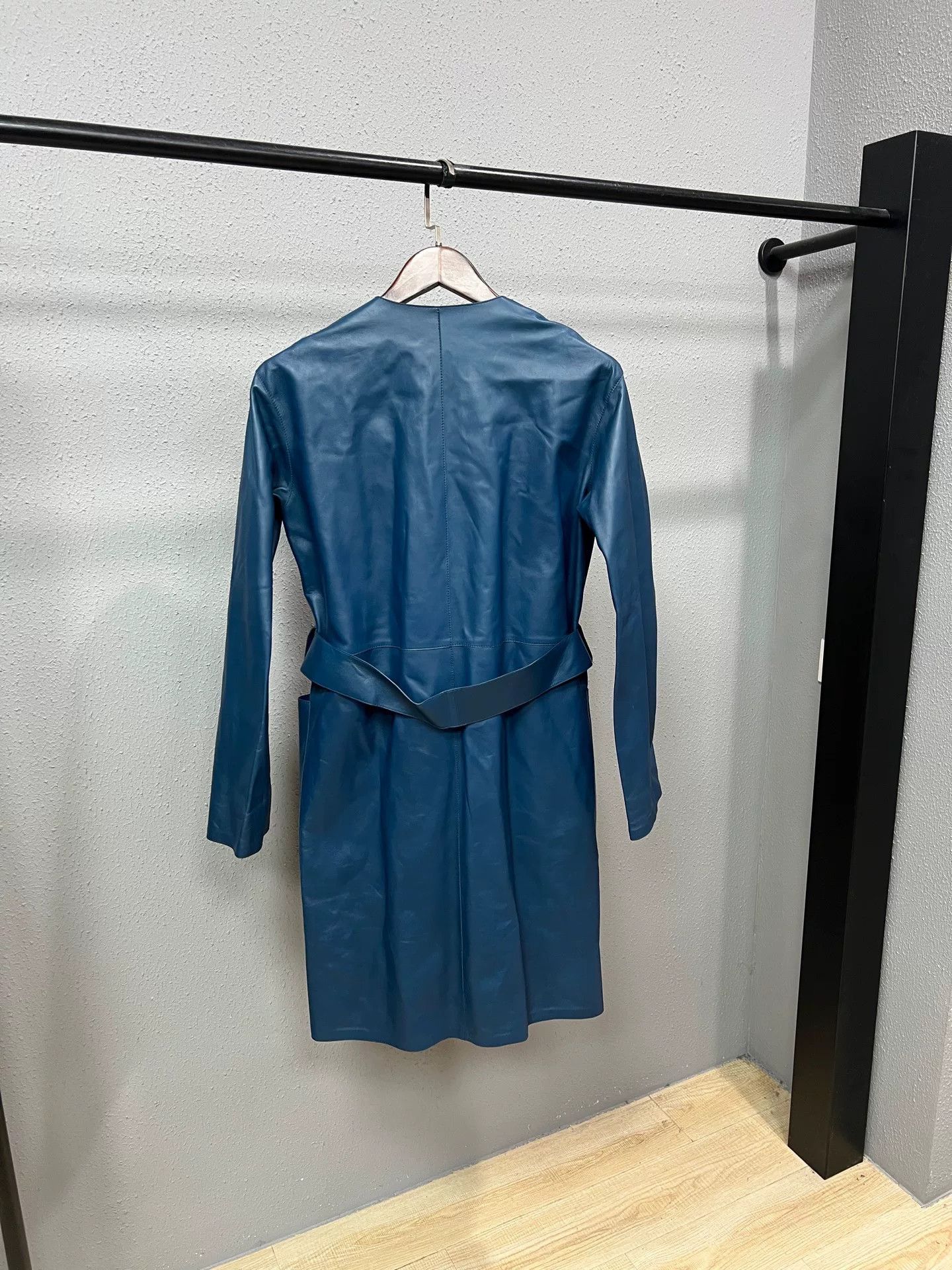 Loewe blue leather coat by Loewe Size M / US 6-8 / IT 42-44 - 2 Thumbnail