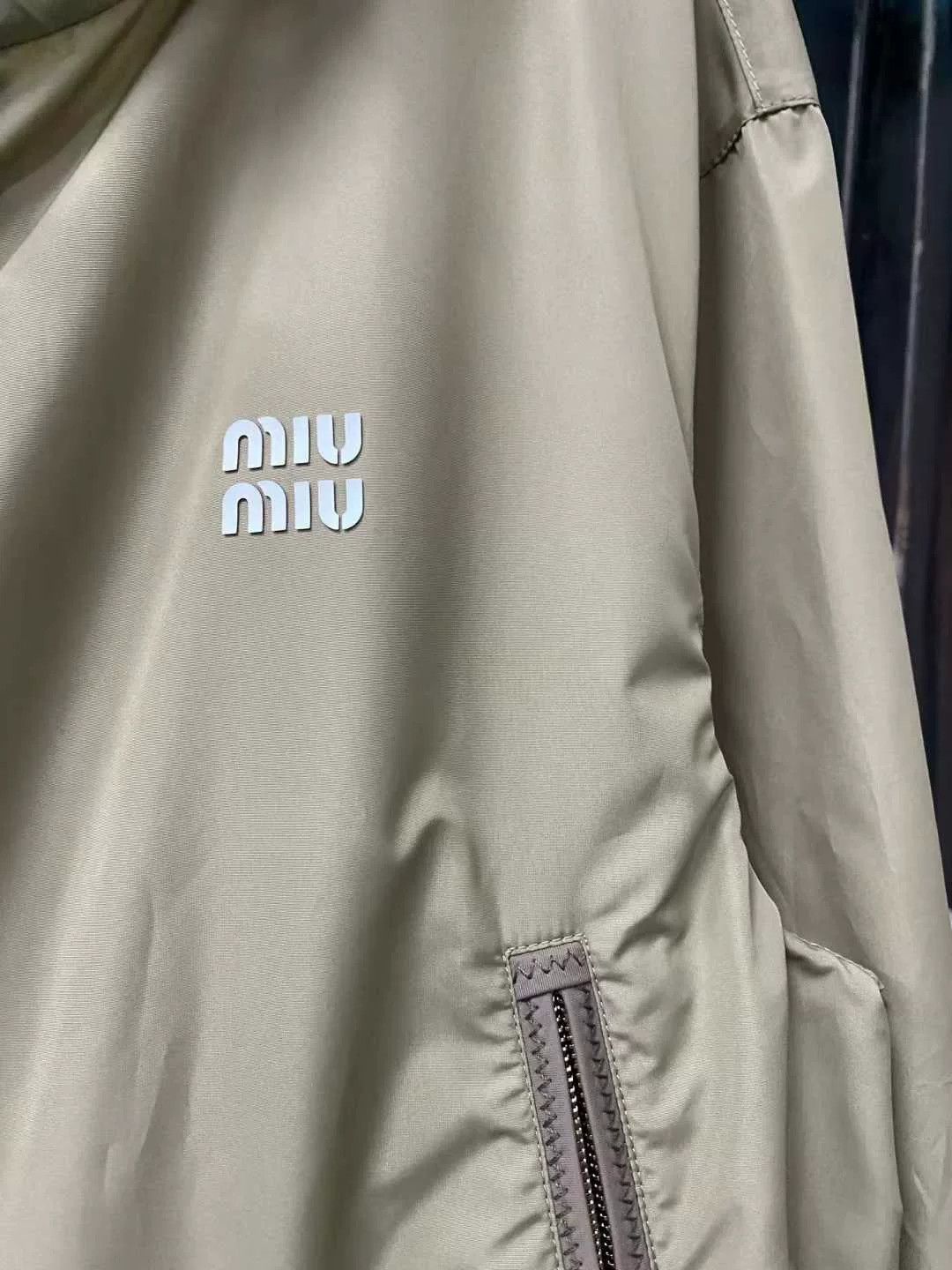 Miu Miu Miu Miu Khaki Zipper Jacket Size M / US 6-8 / IT 42-44 - 5 Thumbnail
