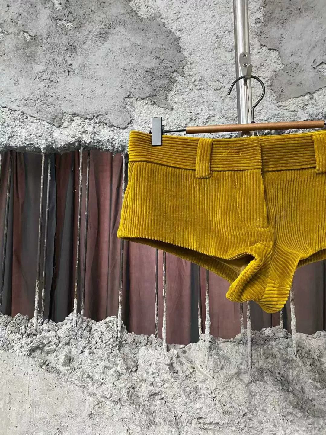 Miu Miu miumiu corduroy ultra short shorts Size 38" / US 16 / IT 52 - 3 Thumbnail