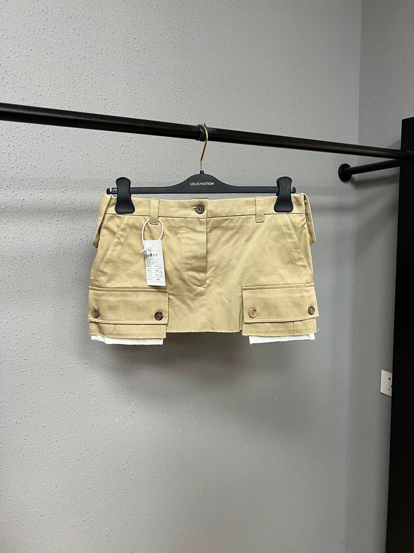 Miu Miu Miu Miu Khaki Pocket Mini Skirt Size 36" / US 14 / IT 50 - 2 Thumbnail