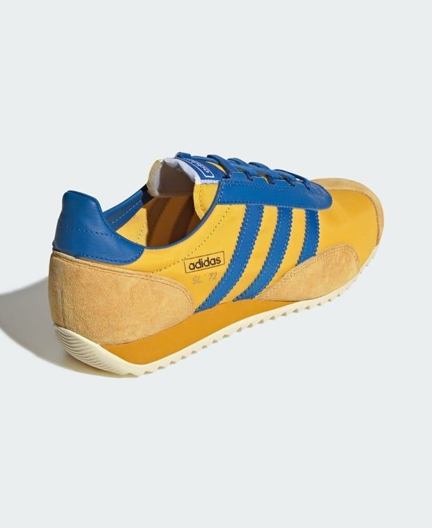 Adidas Sneakers Size US 11 / EU 44 - 2 Thumbnail