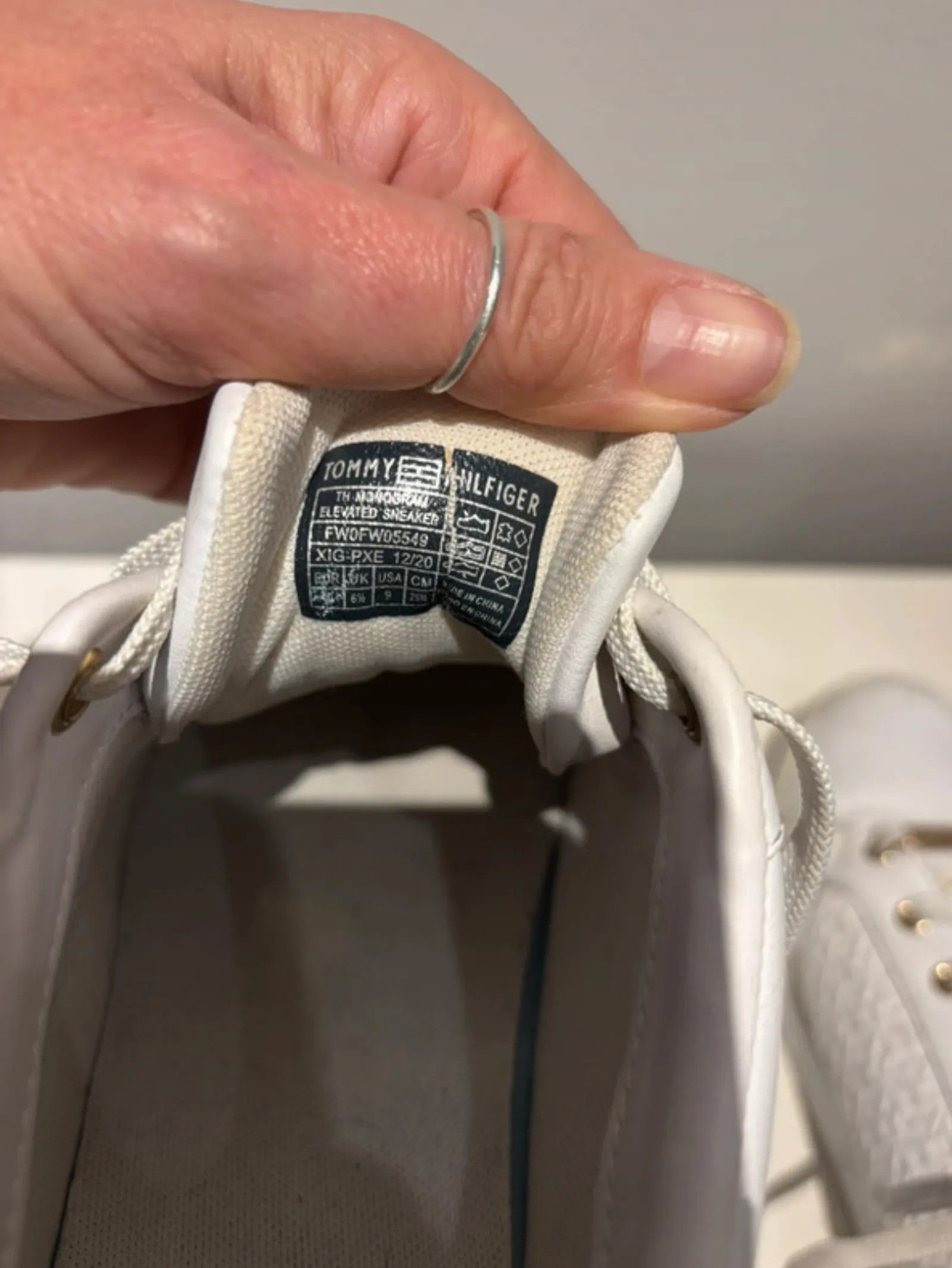 Tommy Hilfiger Tommy Hilfiger Sneakers Size US 10 / IT 40 - 3 Thumbnail