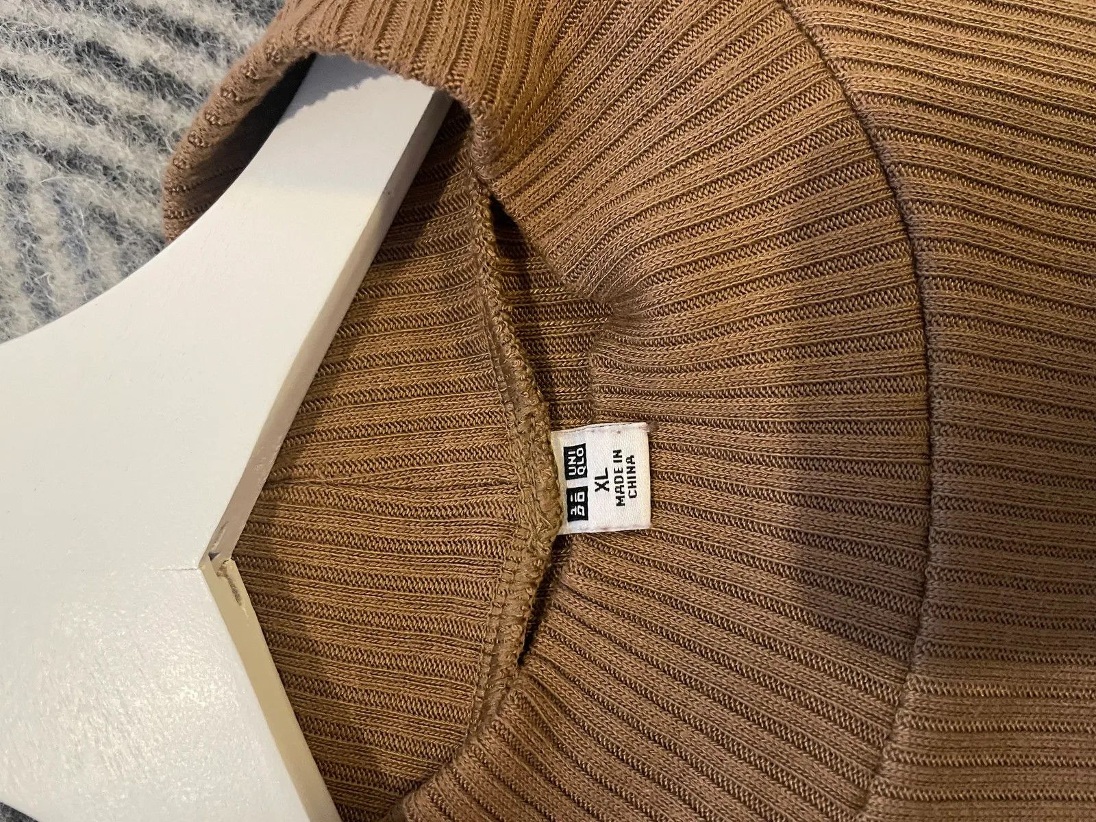 Uniqlo Uniqlo Polo knit Size XL / US 12-14 / IT 48-50 - 2 Thumbnail