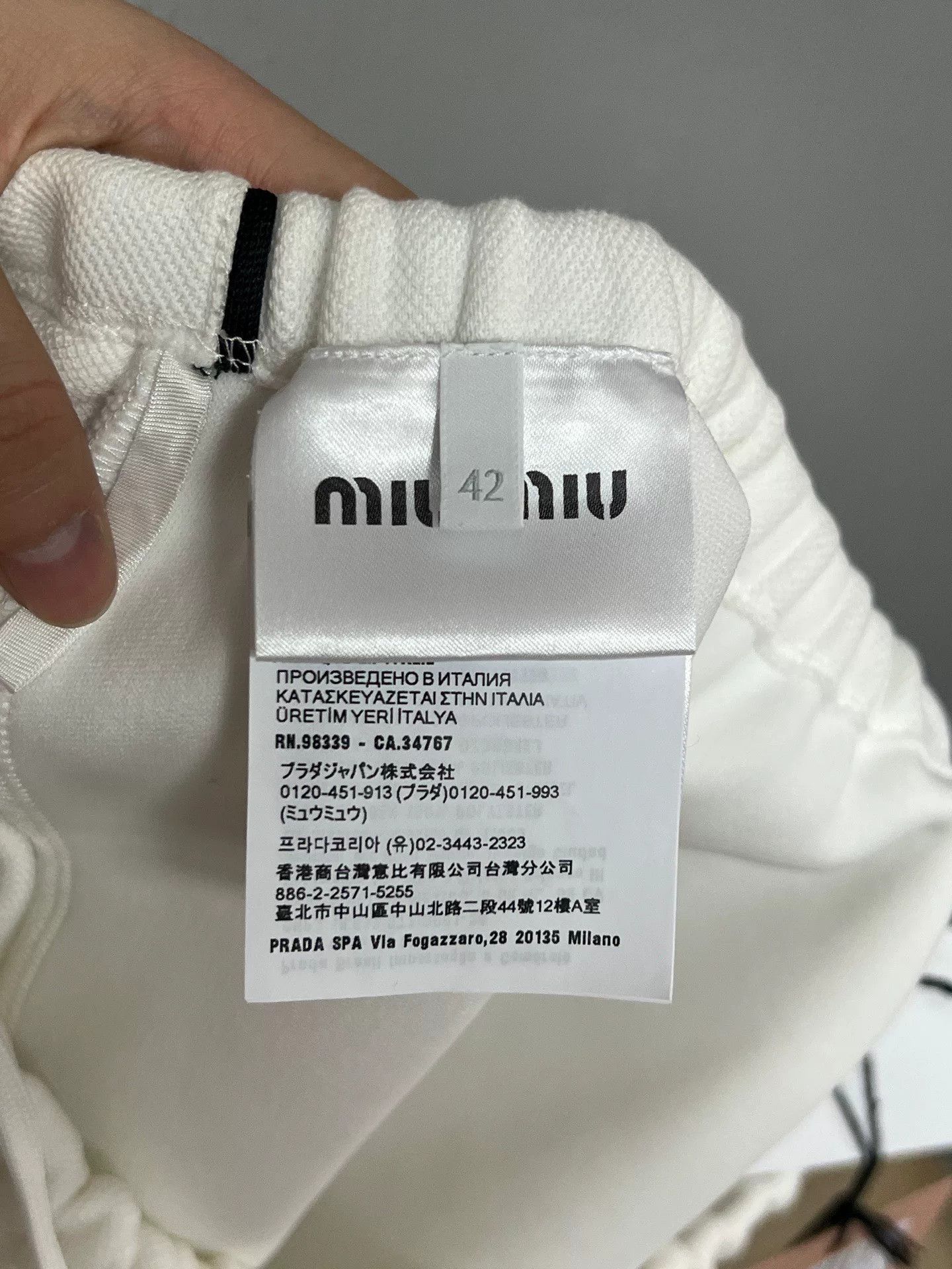 Miu Miu white drawstring mini skirt by miu miu Size 42" / US 20 - 5 Thumbnail