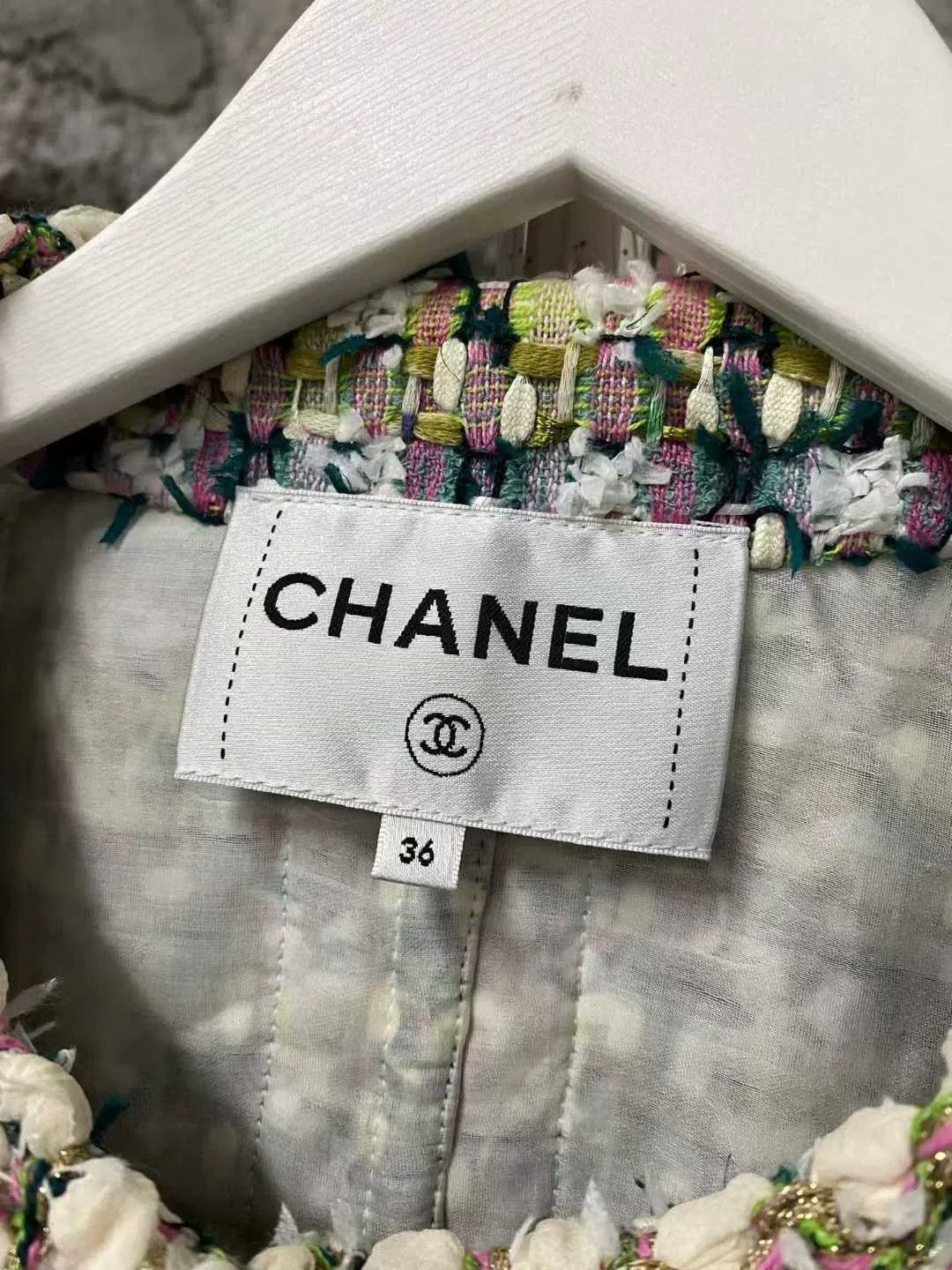 Chanel Chanel Greek Tweed Jacket in Pastel Colors Size S / US 4 / IT 40 - 5 Thumbnail