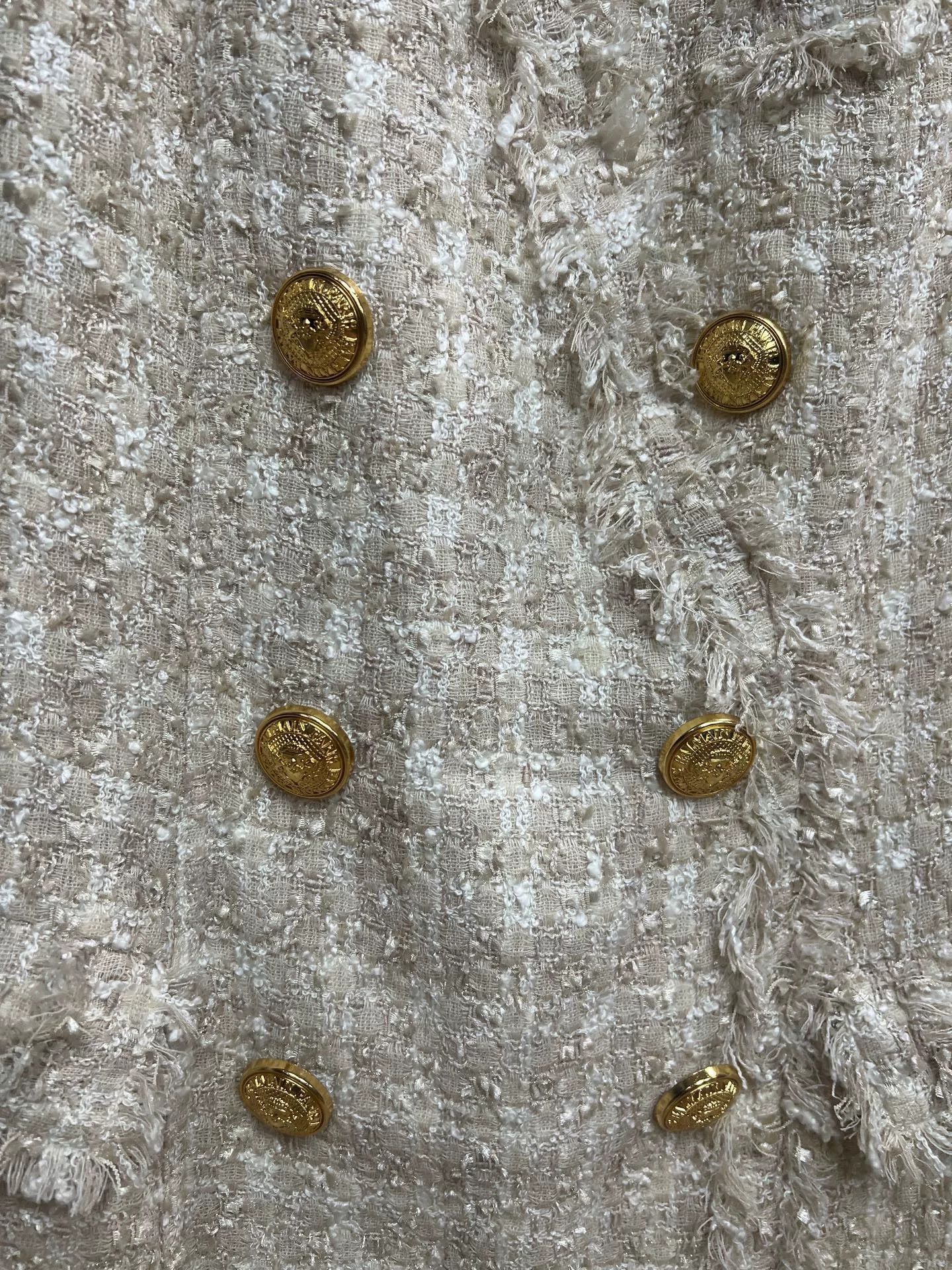 Balmain Balmain Tweed Vest with Gold Accents Size ONE SIZE - 3 Thumbnail