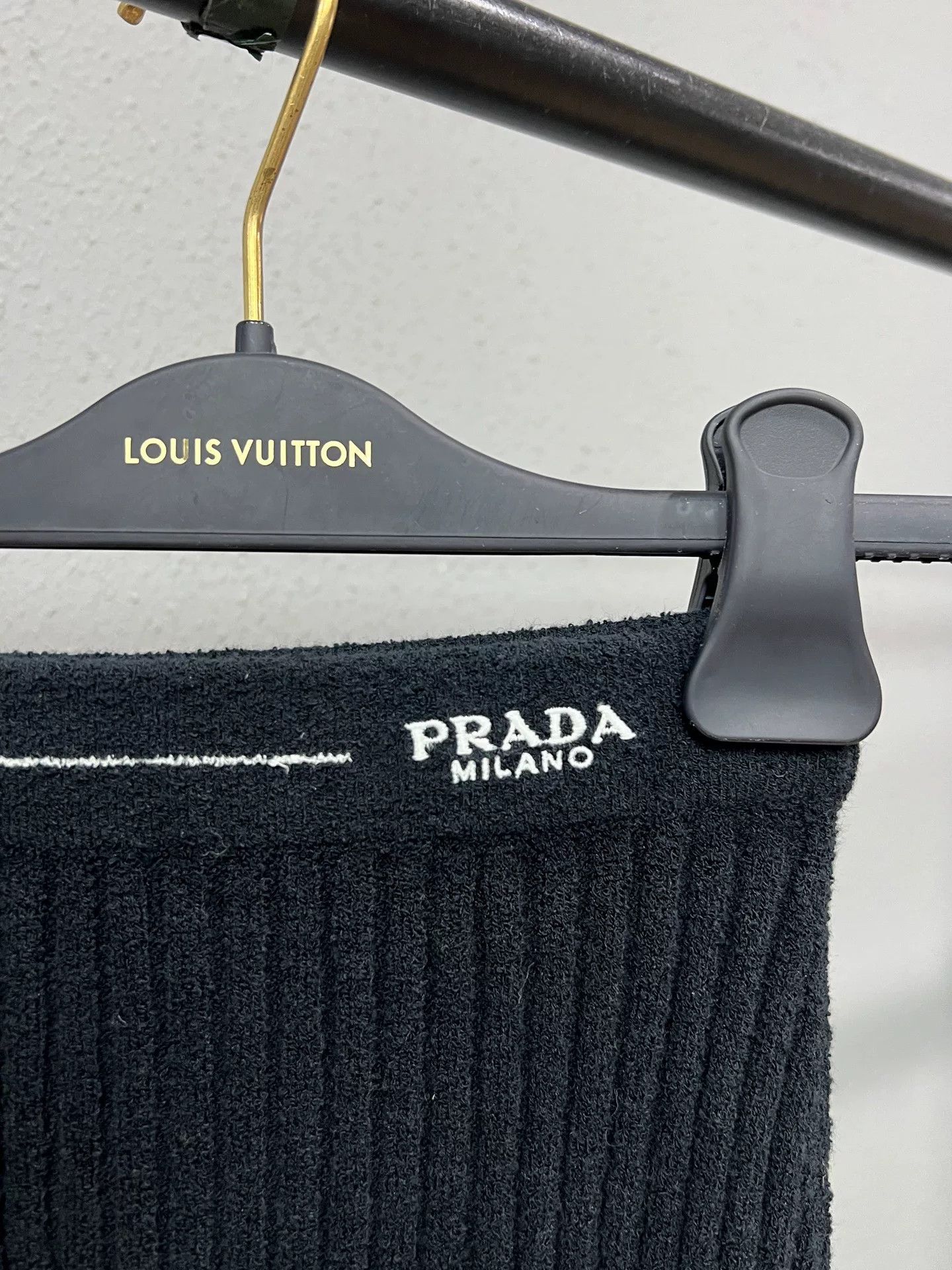 Prada Prada Ribbed Knit Skirt Size 36 Size 36" / US 14 / IT 50 - 3 Thumbnail