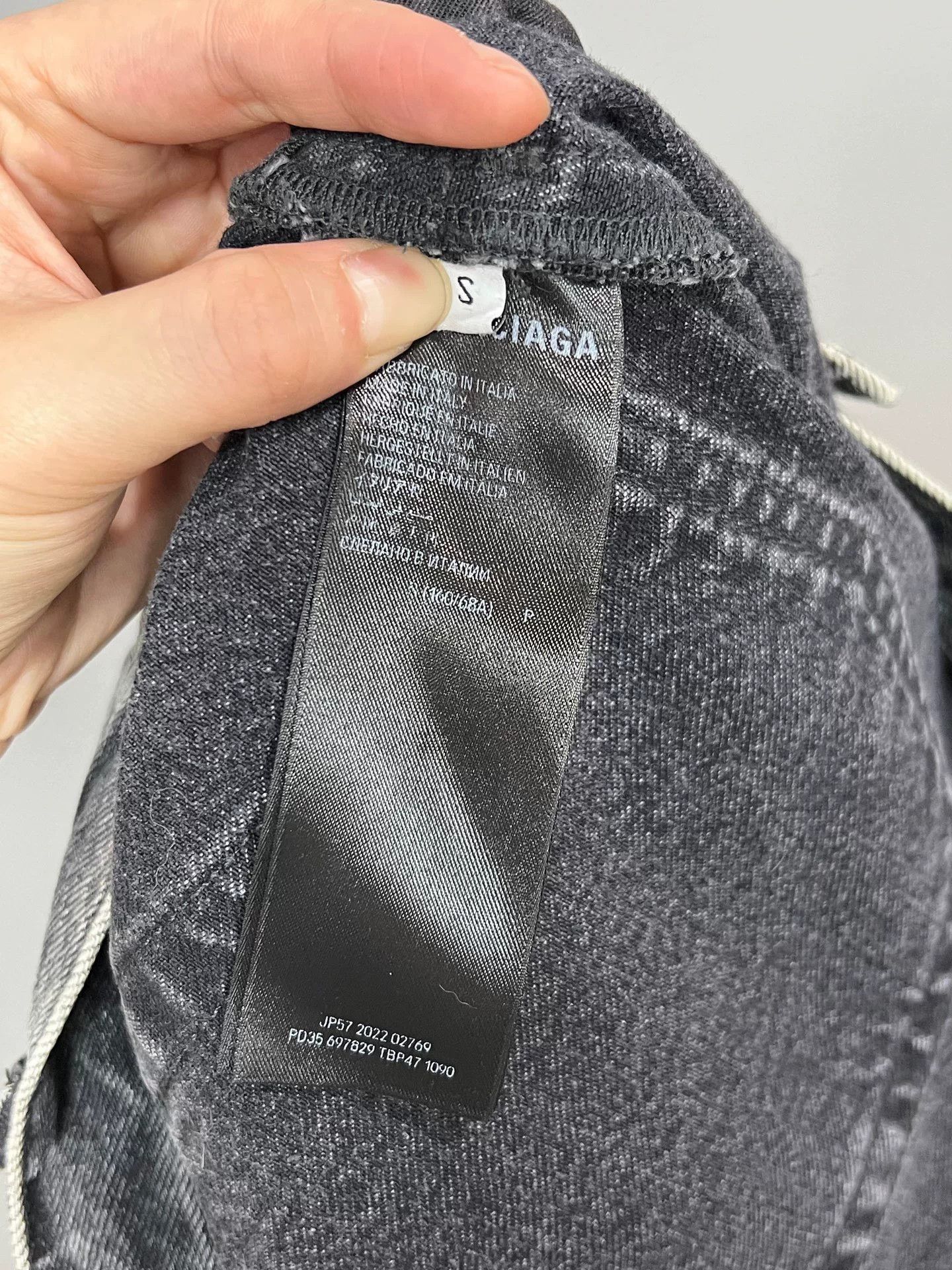 Balenciaga Balenciaga Destroyed Flare Denim Pants Size 28" / US 6 / IT 42 - 4 Thumbnail