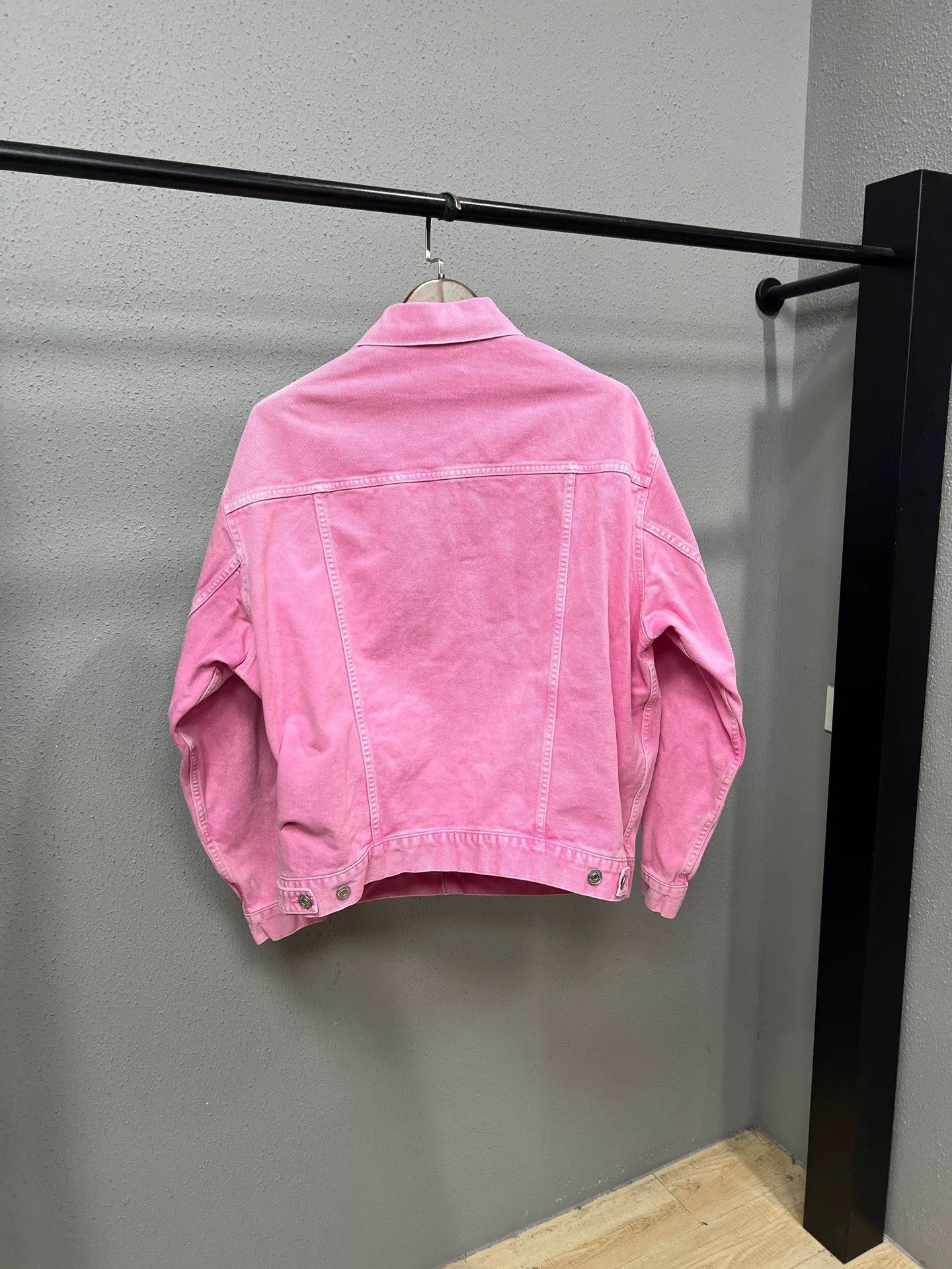 Balenciaga balenciaga pink denim jacket size 36 Size S / US 4 / IT 40 - 2 Thumbnail