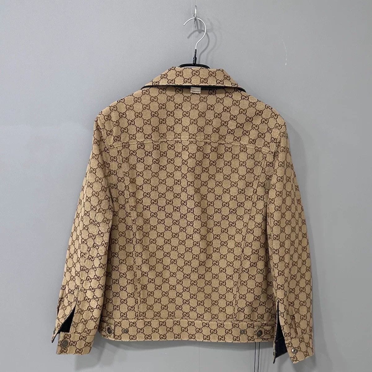 Gucci gucci monogram reversible denim jacket size 44 Size US M / EU 48-50 / 2 - 3 Thumbnail